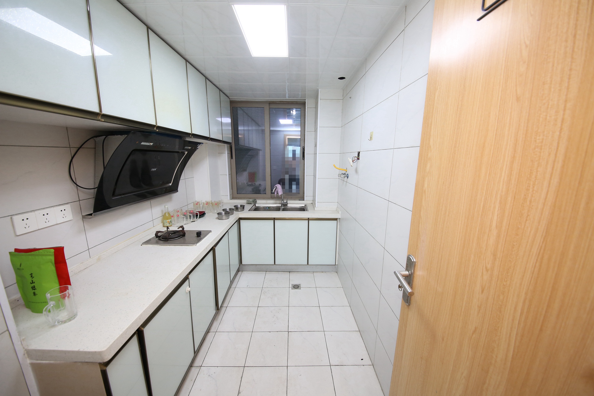 潮宗御苑  4室2厅2卫    240.0万厨房