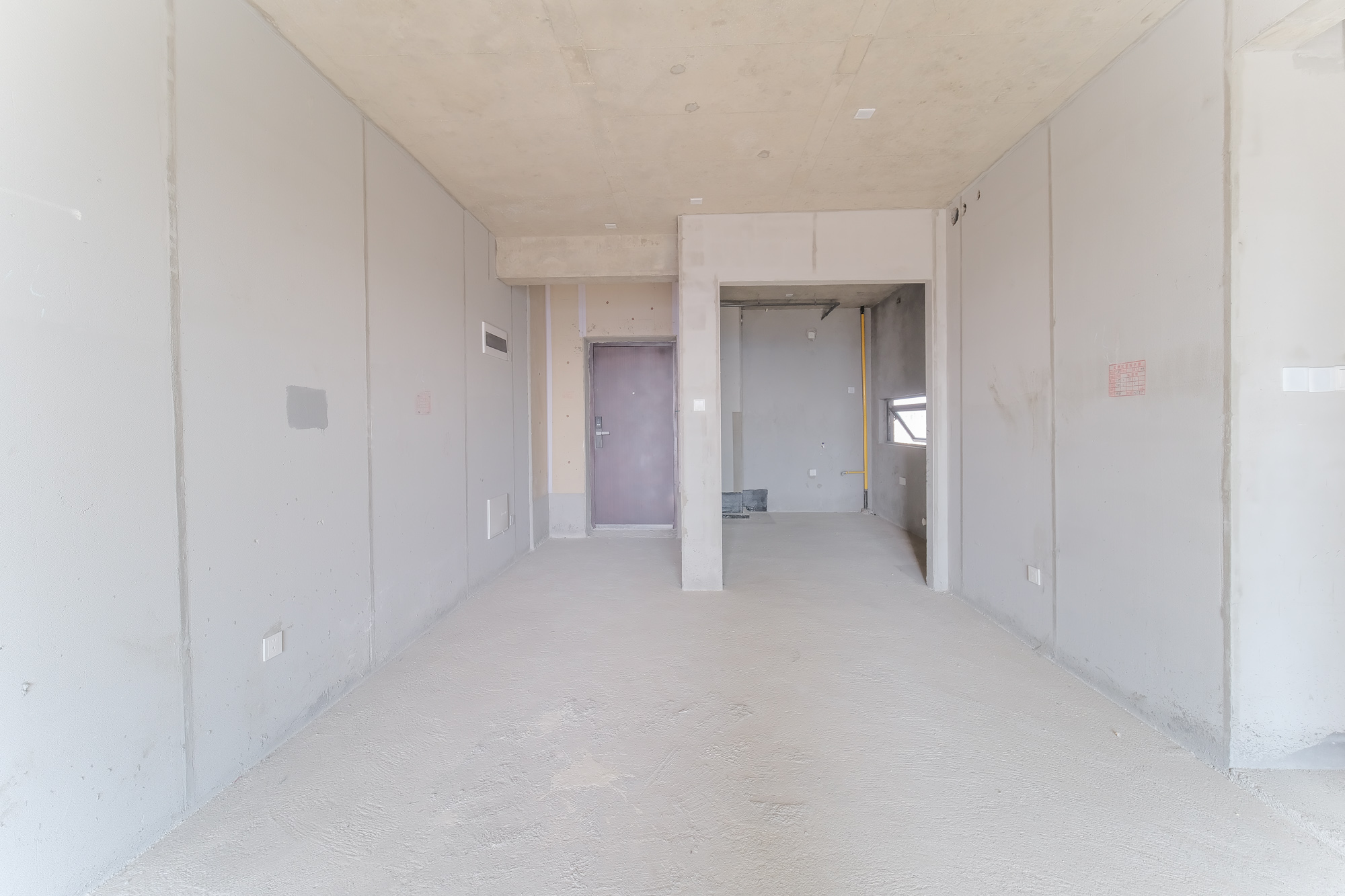 和顺府 4室2厅2卫 98.0万 和顺府 4室2厅2卫 98.0万客厅