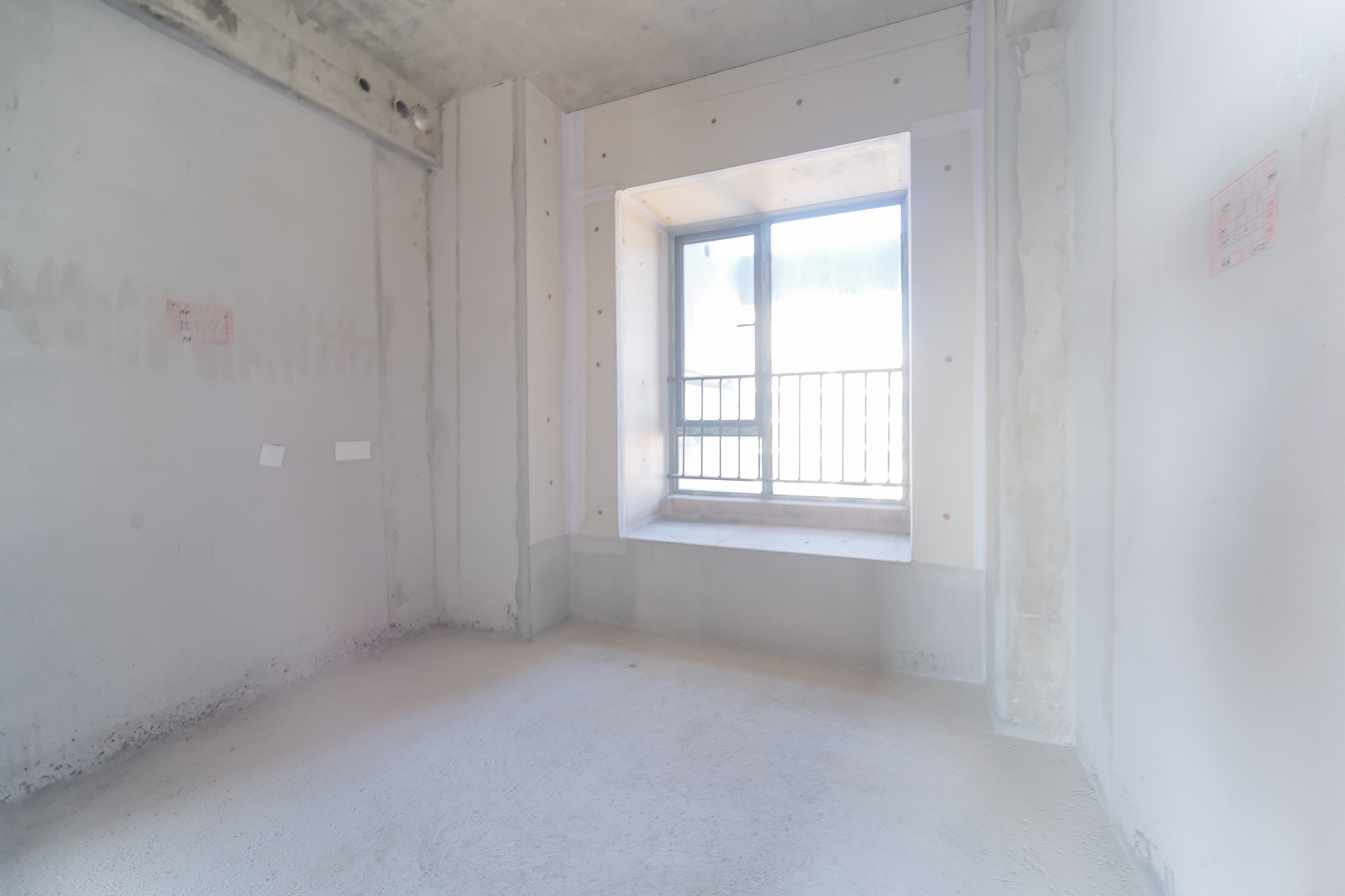 和顺府 4室2厅2卫 98.0万 和顺府 4室2厅2卫 98.0万卧室