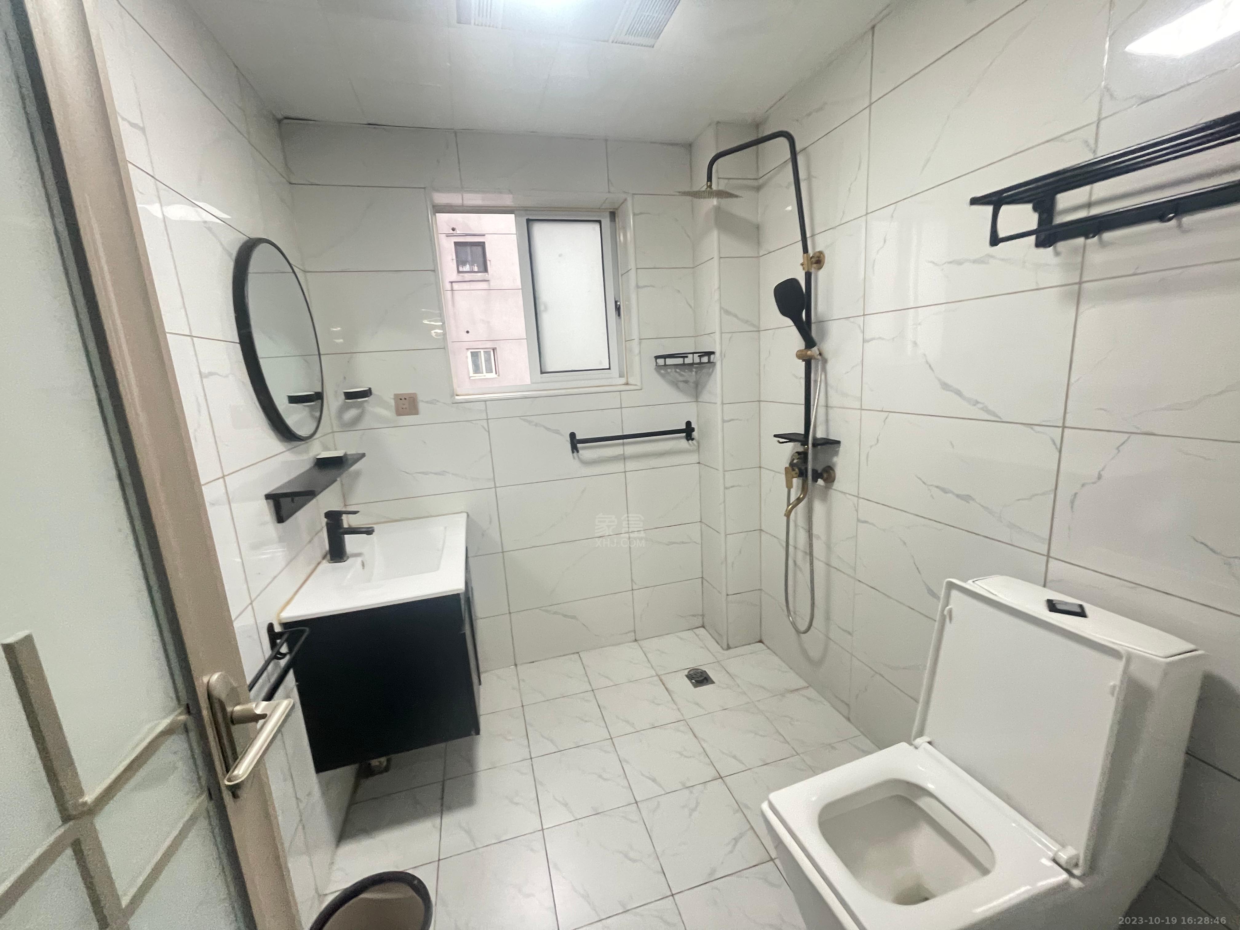 九天国际 2室1厅1卫 78.0万 九天国际 2室1厅1卫 78.0万室内图