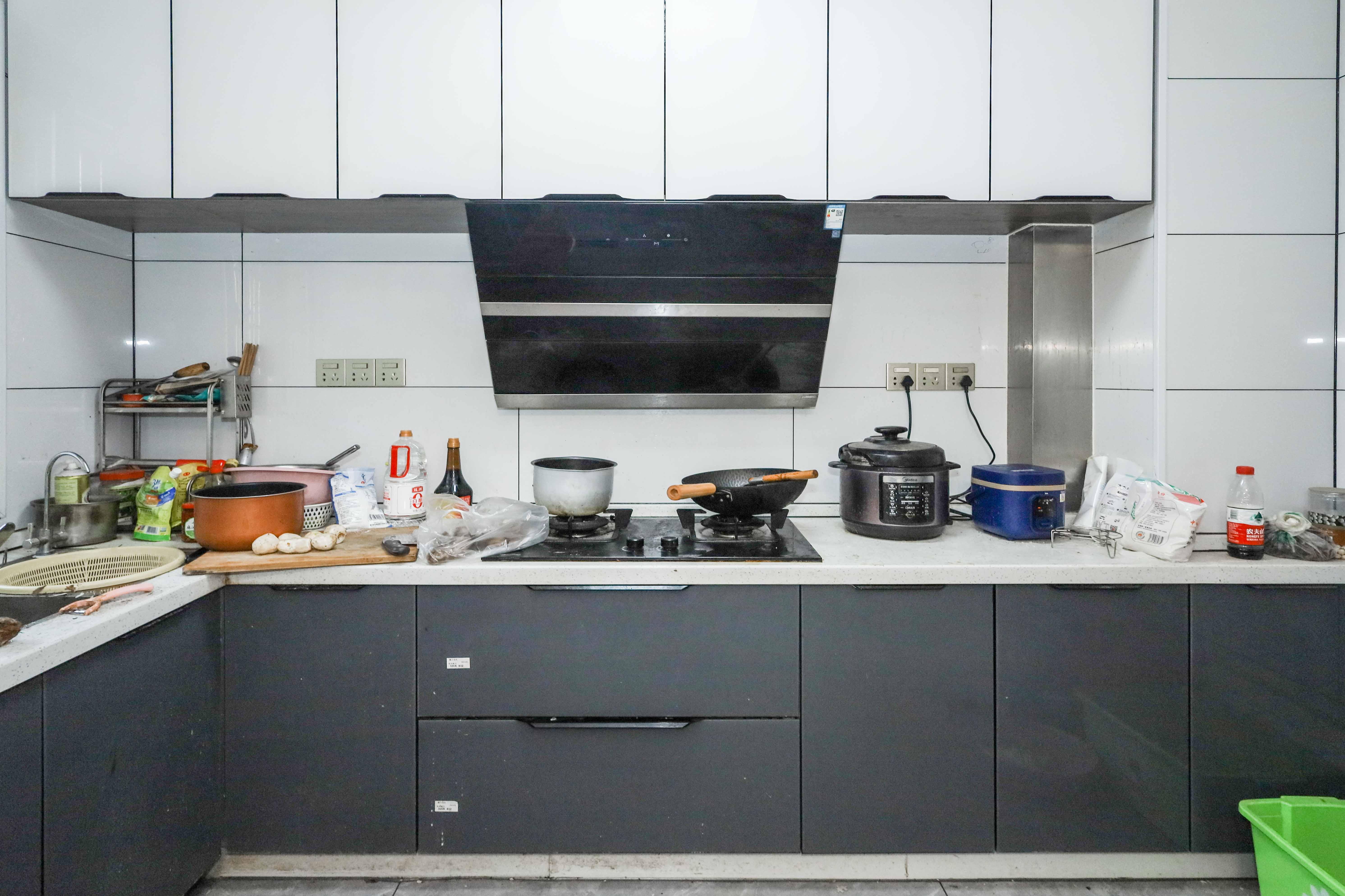 和润园三期 3室2厅1卫 78.0万 和润园三期 3室2厅1卫 78.0万厨房