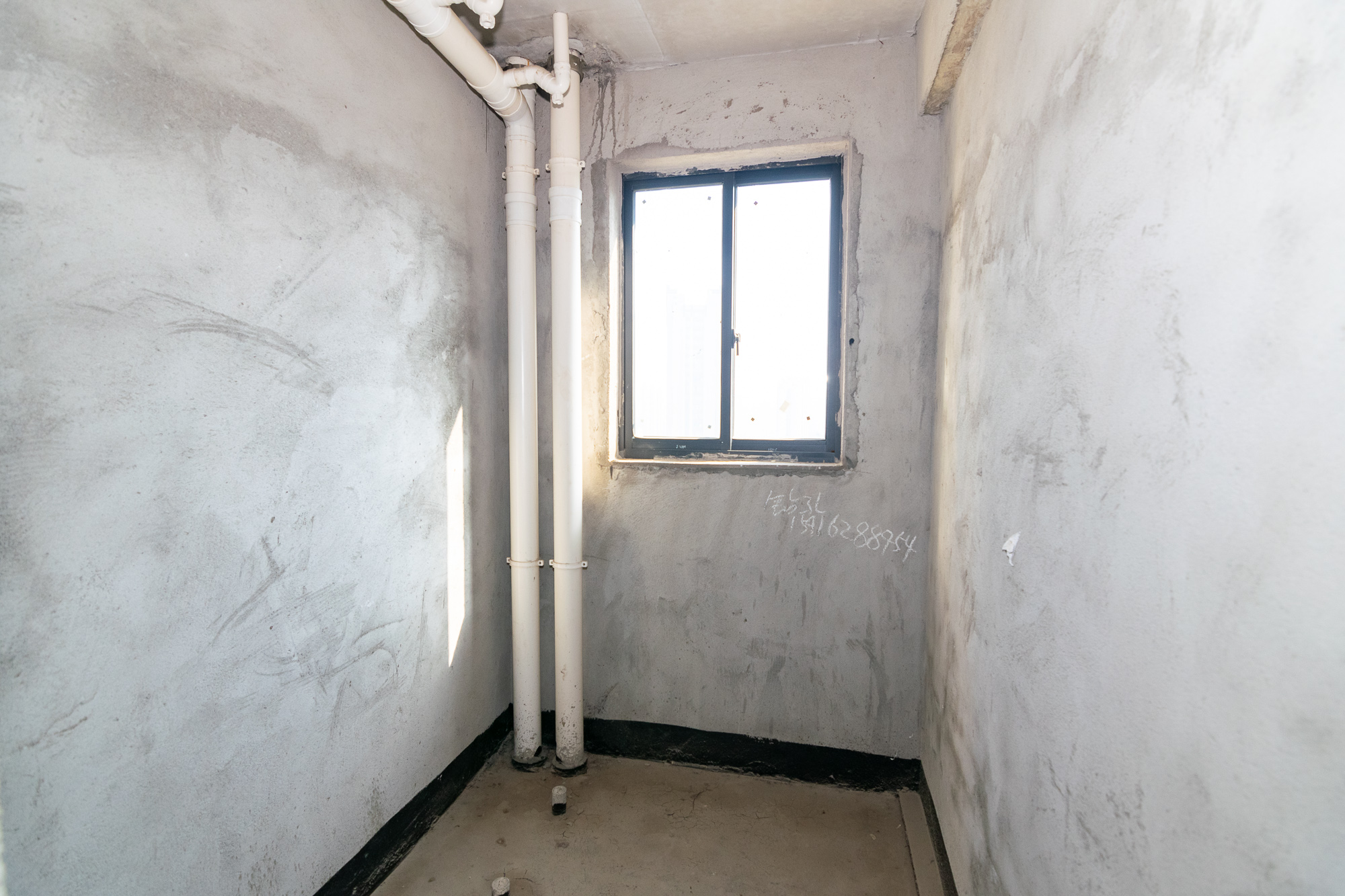 金富星城 3室2厅2卫 56.0万 金富星城 3室2厅2卫 56.0万卫生间