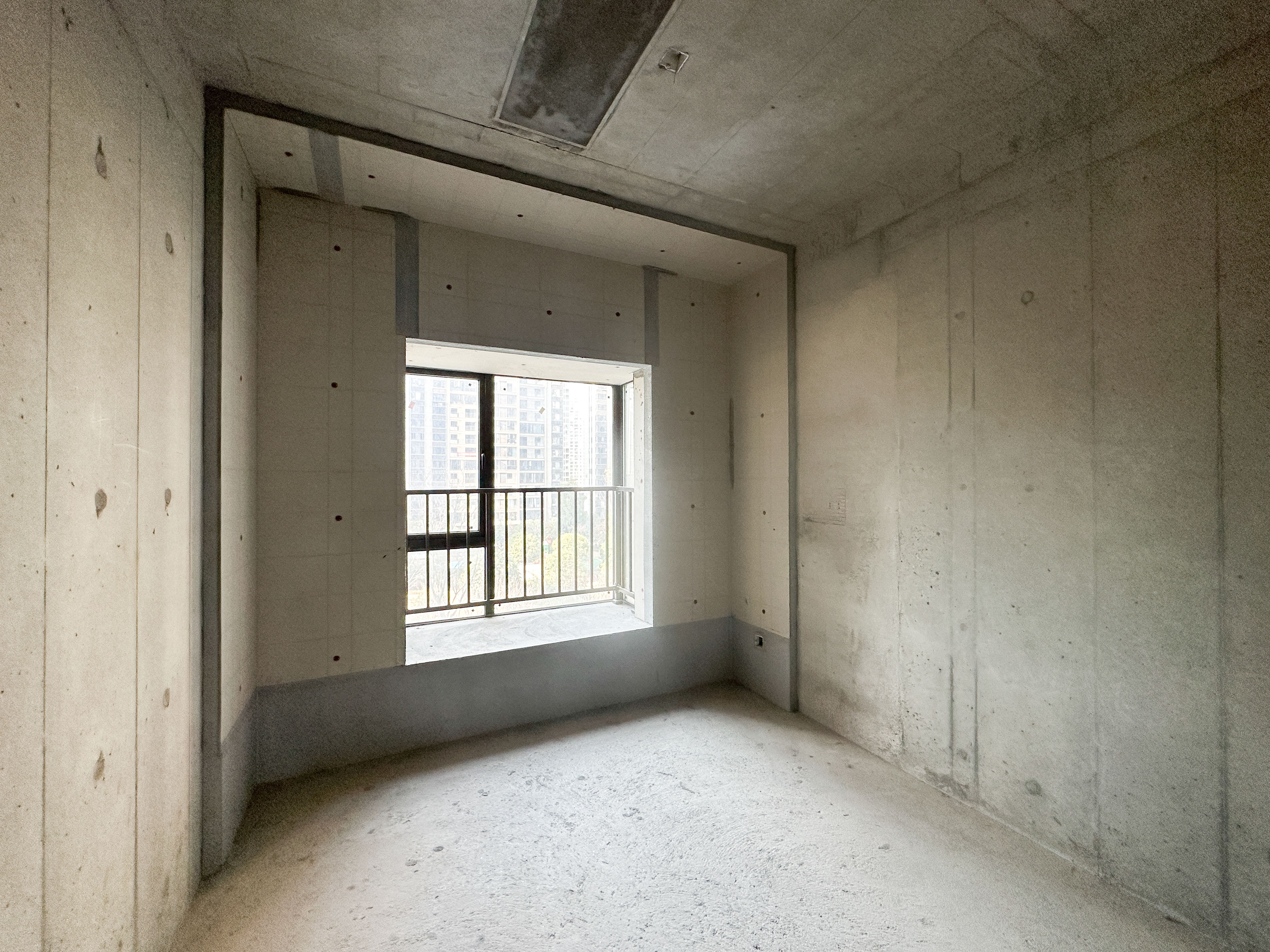 润和湘江天地D区 4室2厅2卫 149.0万 润和湘江天地D区 4室2厅2卫 149.0万卧室