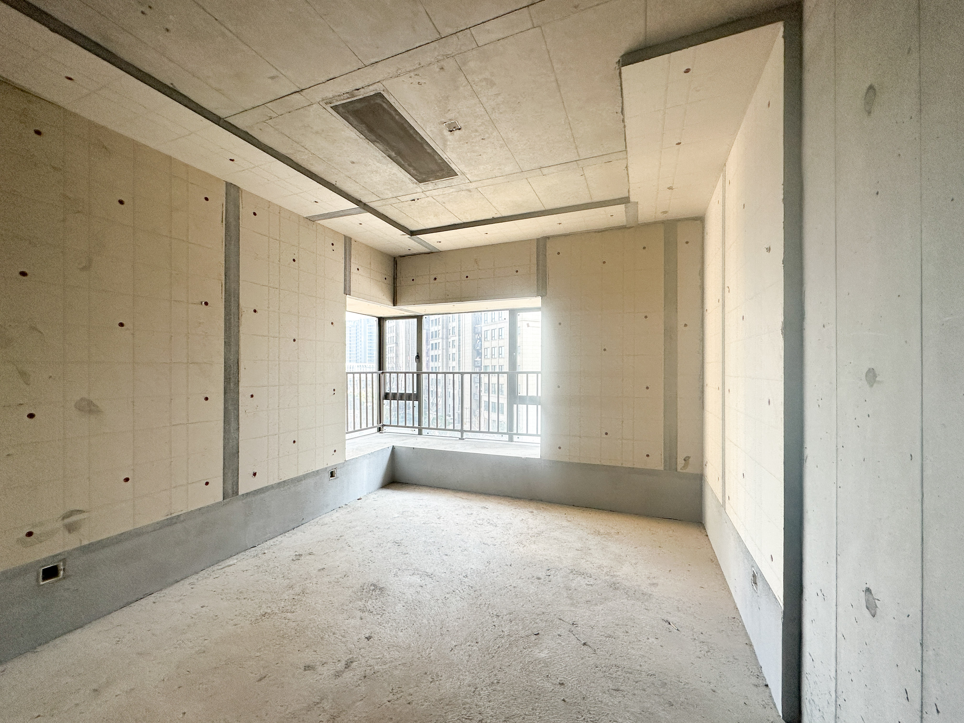 润和湘江天地D区 4室2厅2卫 149.0万 润和湘江天地D区 4室2厅2卫 149.0万卧室