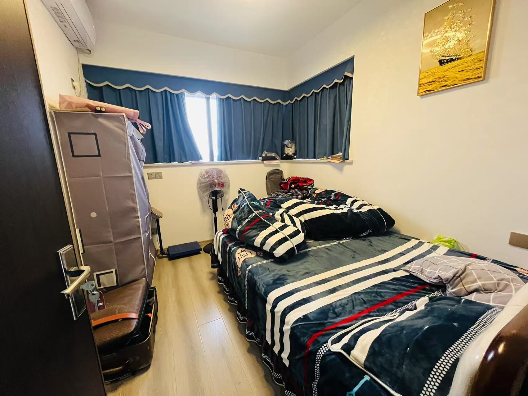 中建江湾壹号 4室2厅2卫 86.0万 中建江湾壹号 4室2厅2卫 86.0万室内图