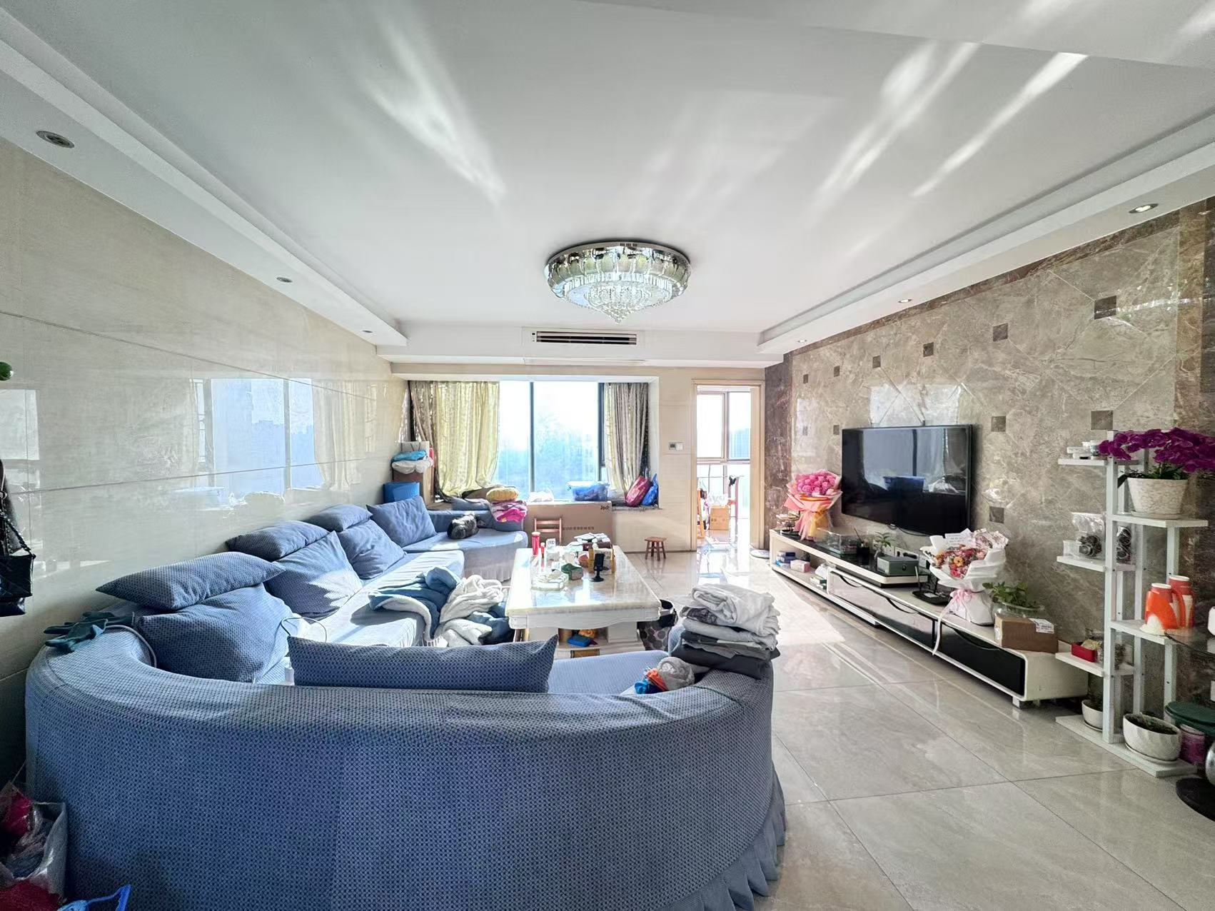 山水国际 4室2厅2卫 128.0万 山水国际 4室2厅2卫 128.0万室内图