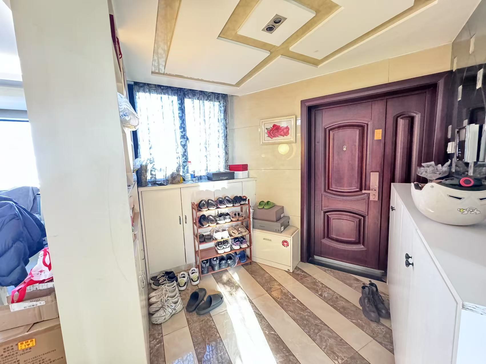 山水国际 4室2厅2卫 128.0万 山水国际 4室2厅2卫 128.0万室内图