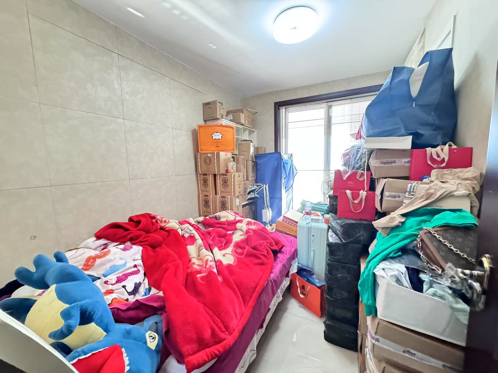 山水国际 4室2厅2卫 128.0万 山水国际 4室2厅2卫 128.0万室内图