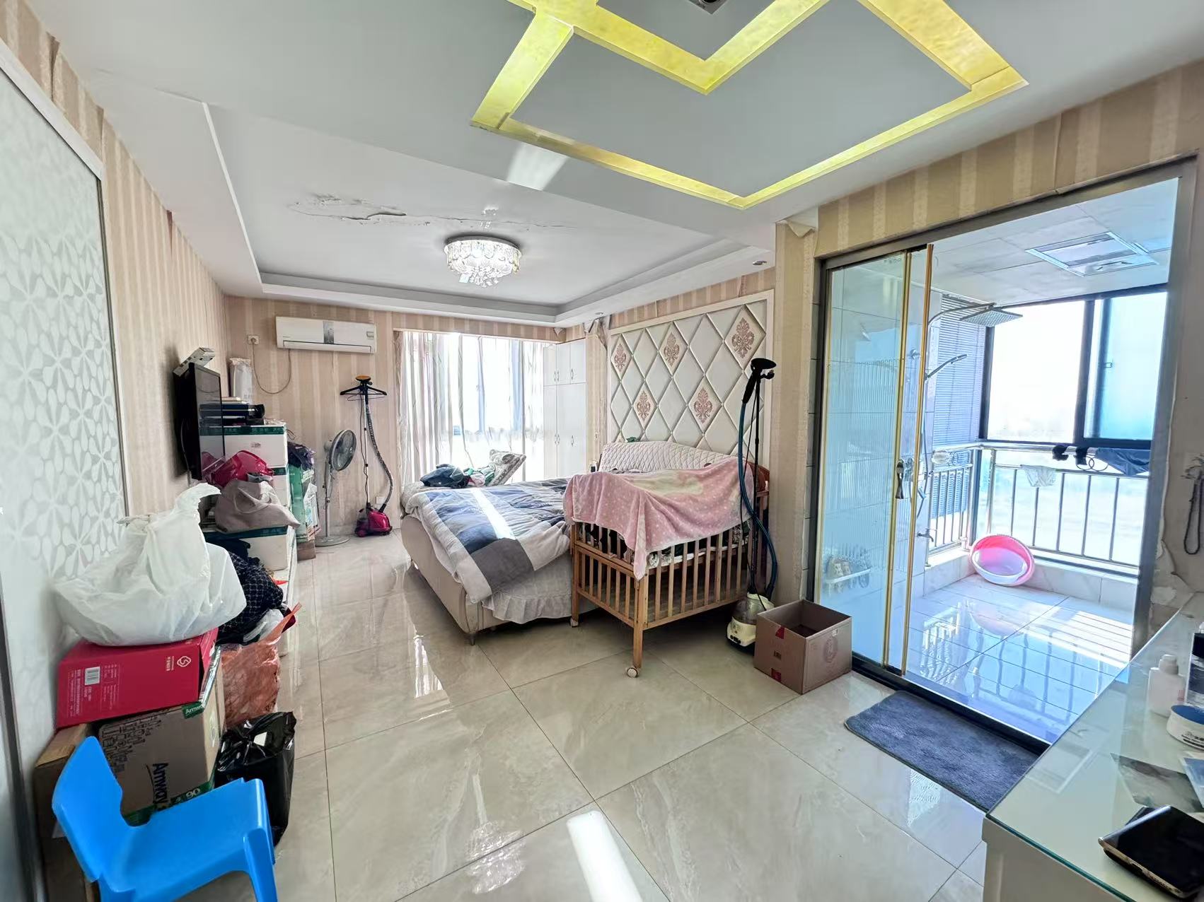 山水国际 4室2厅2卫 128.0万 山水国际 4室2厅2卫 128.0万室内图