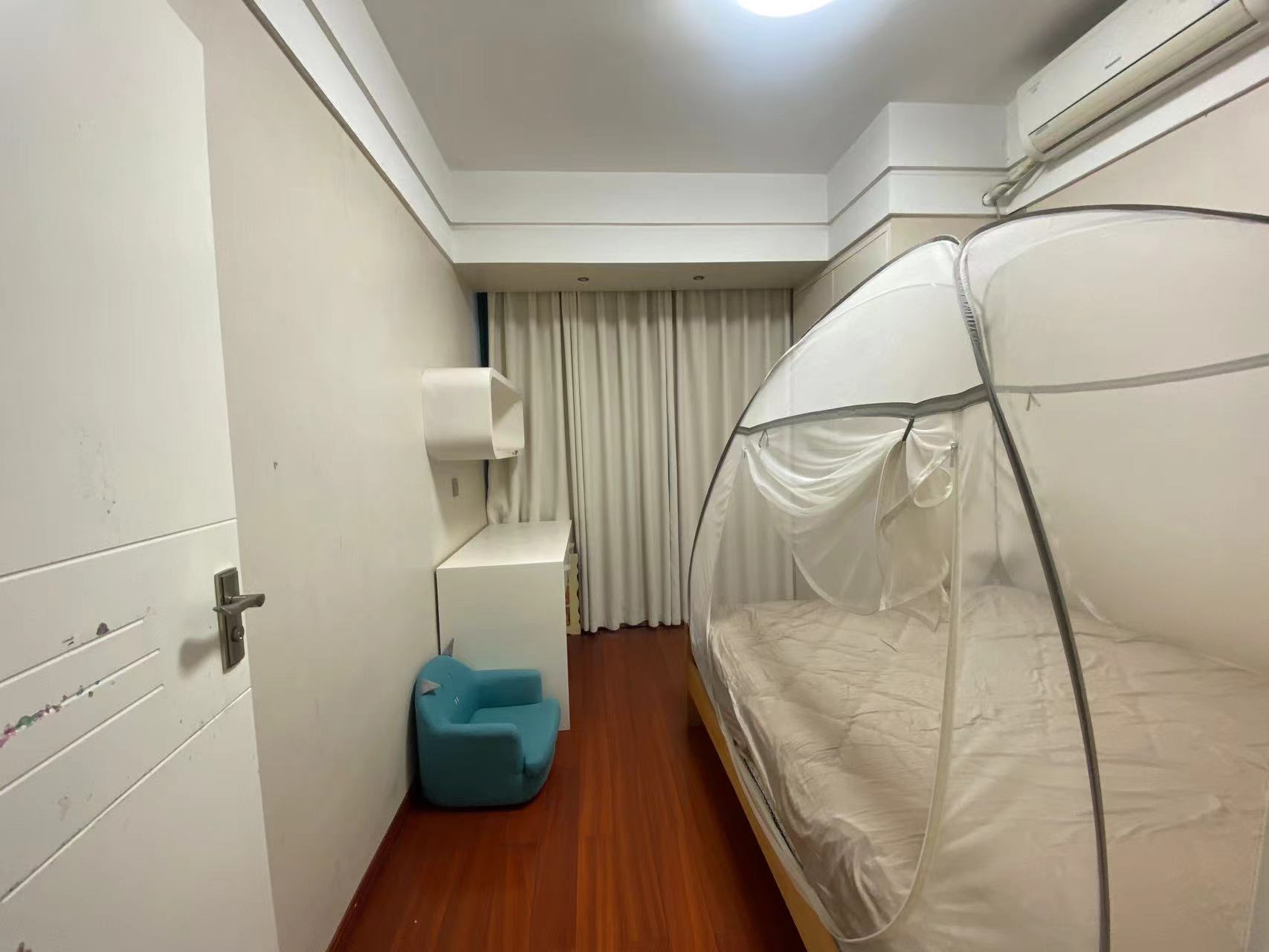 经世皇城 4室2厅2卫 68.0万 经世皇城 4室2厅2卫 68.0万室内图