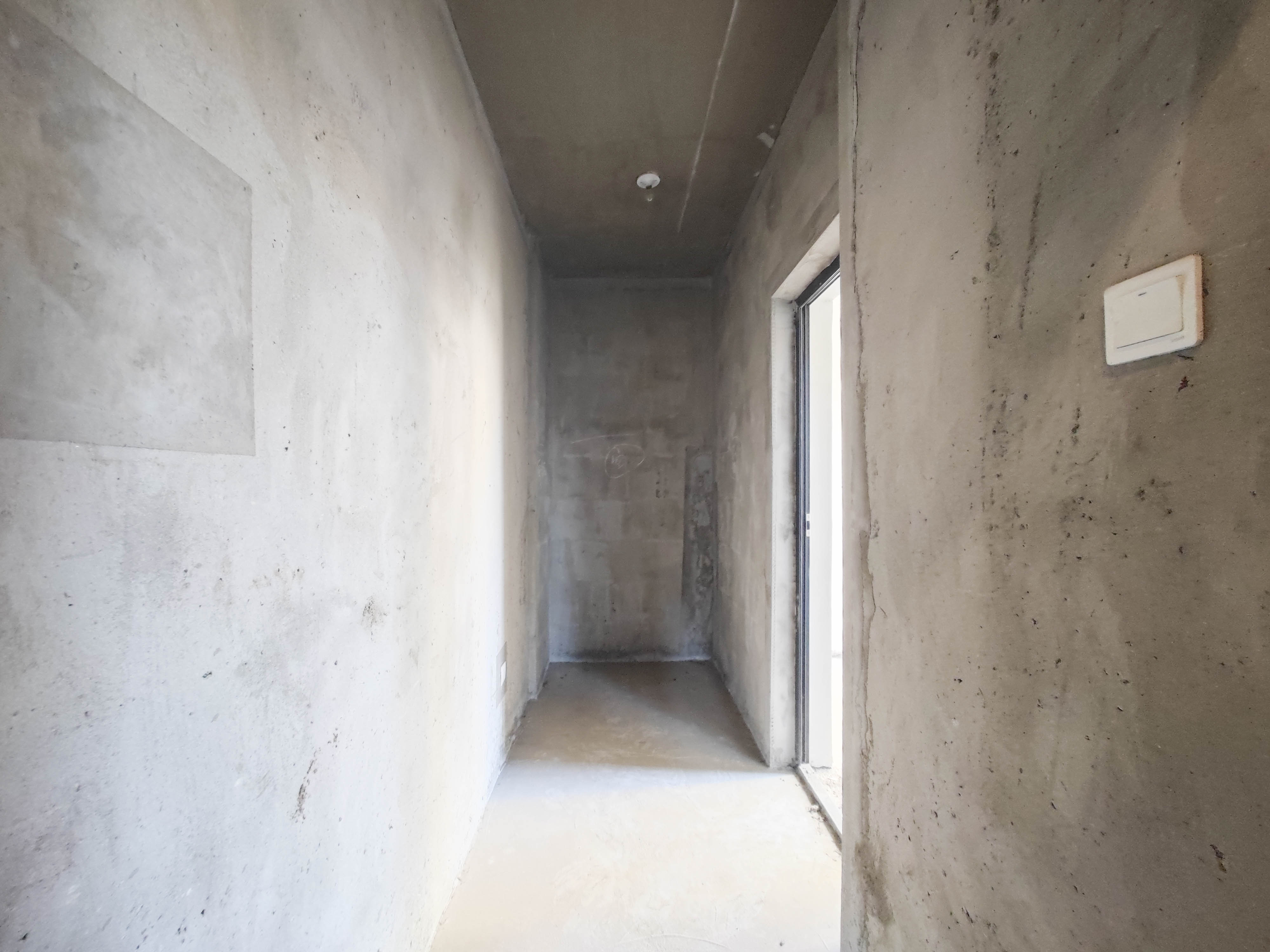 中建嘉和城  3室2厅1卫   81.50万其他