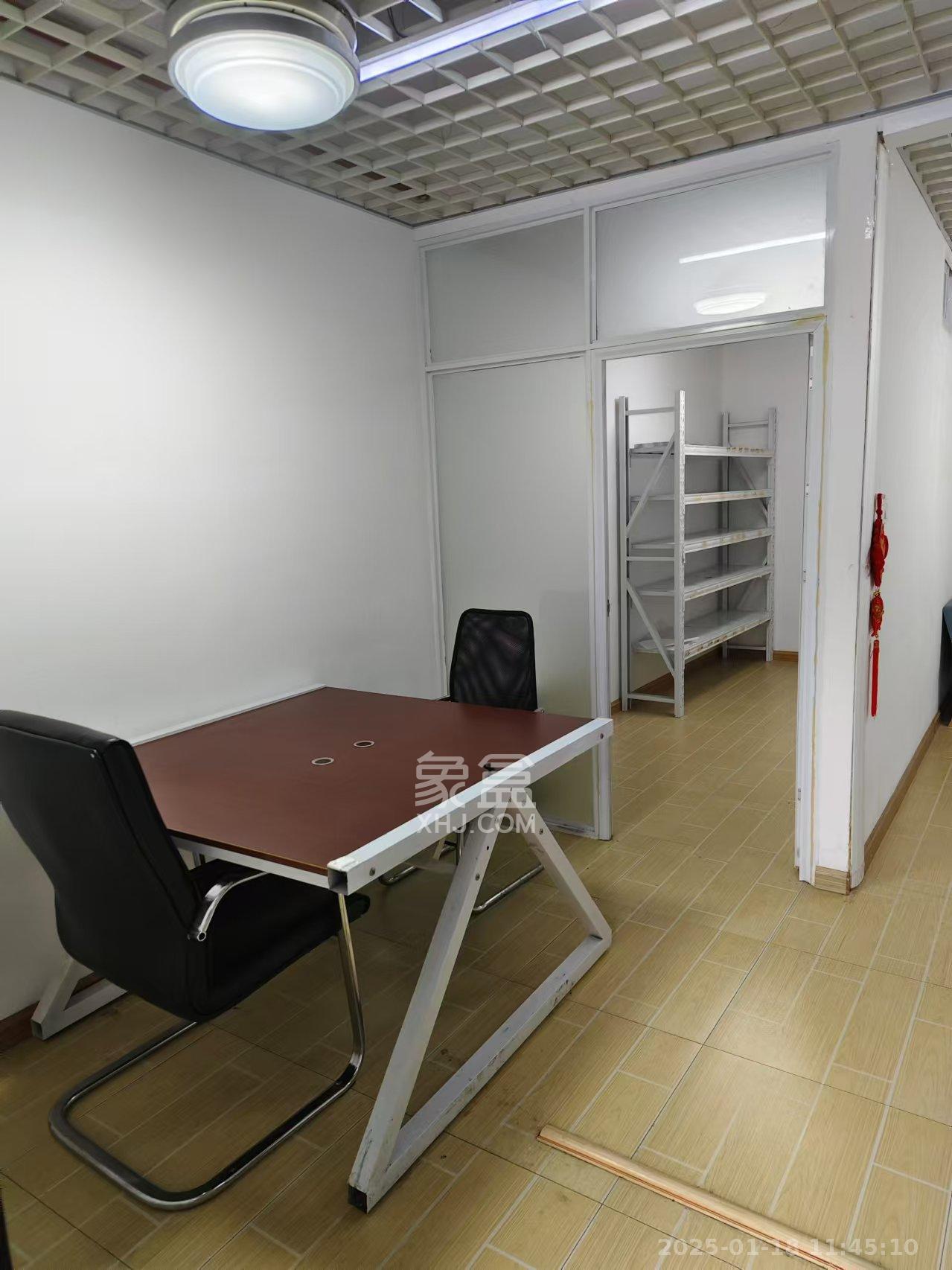 天祥水晶湾   73.0㎡      4500.0元/月室内图