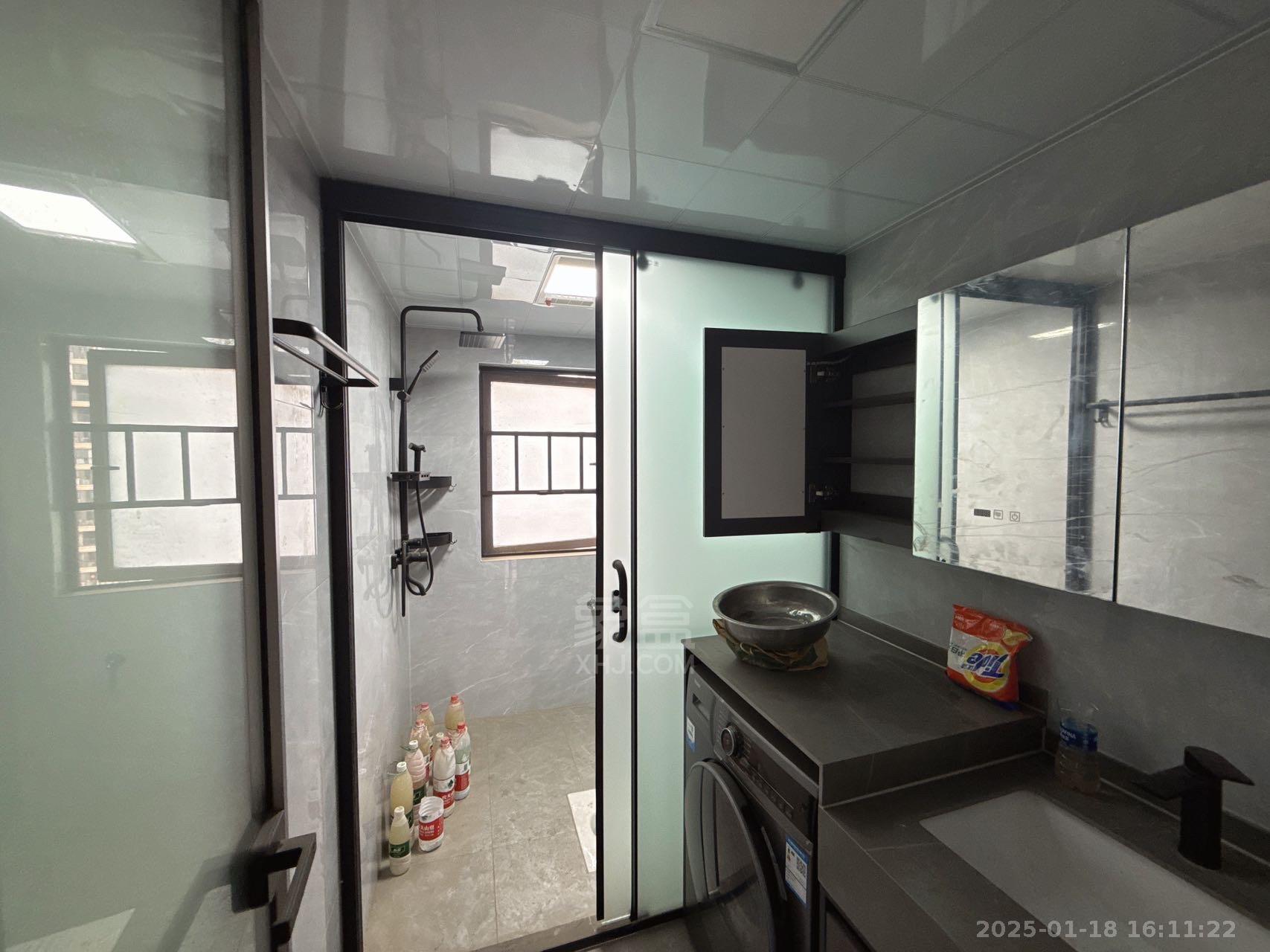 亿都时光 4室2厅2卫 1900.0元/月 亿都时光 4室2厅2卫 1900.0元/月室内图