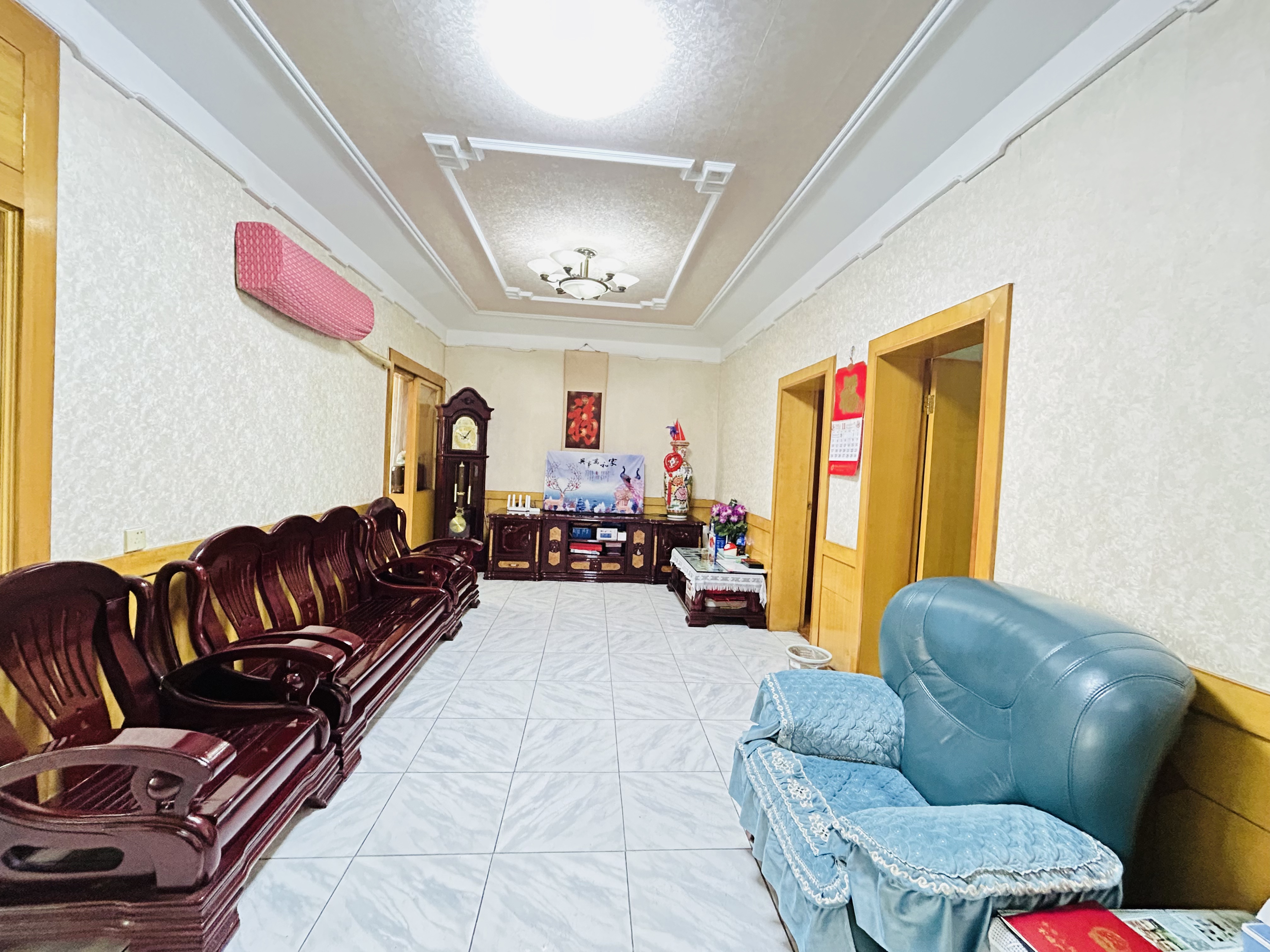 赫山办事处大海棠居委会 3室2厅1卫 32.8万 赫山办事处大海棠居委会 3室2厅1卫 32.8万室内图