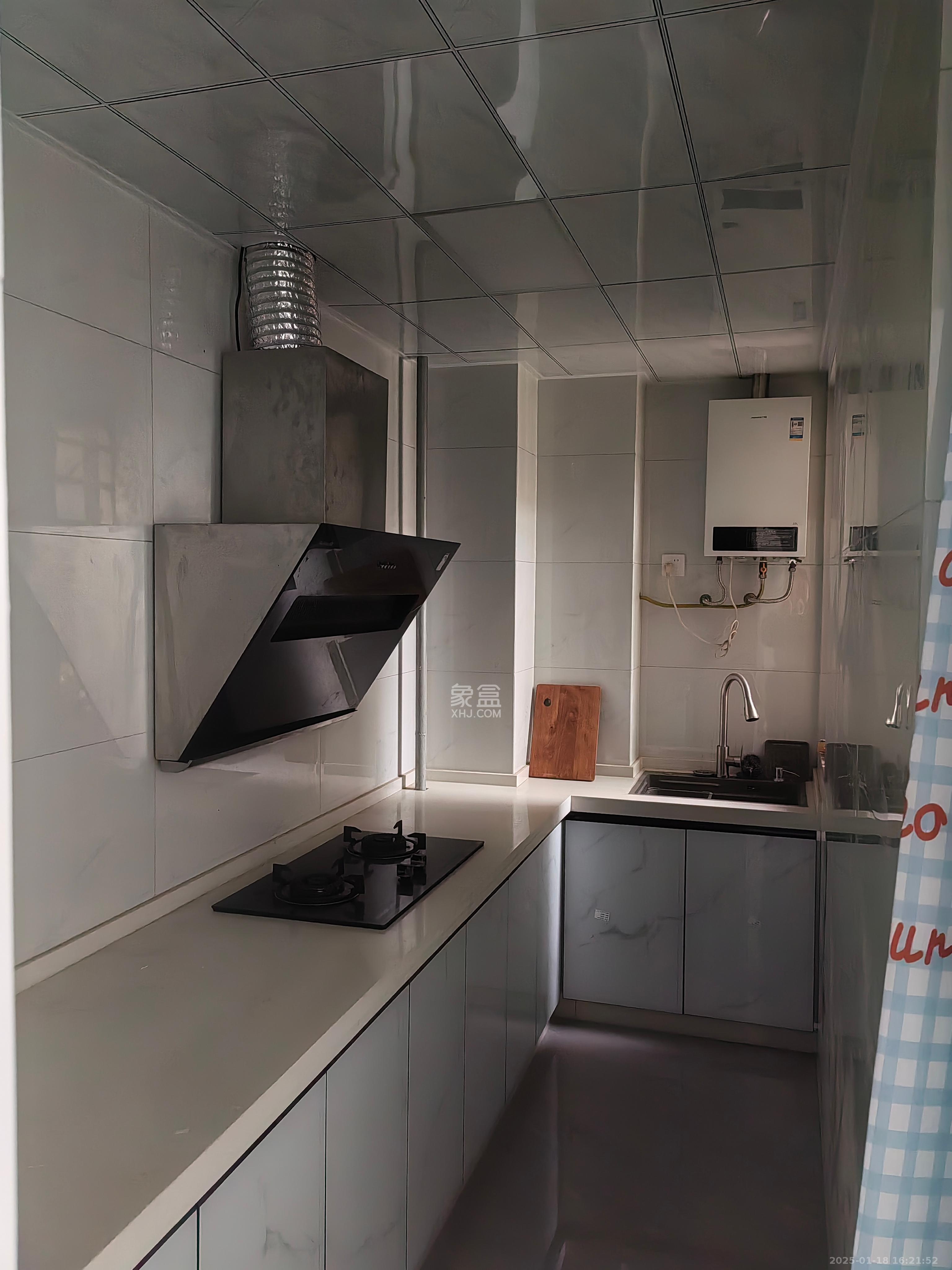 福晟钱隆国际（晟冉景苑）  1室0厅0卫    2200.0元/月室内图