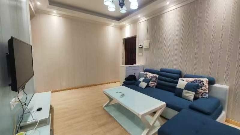 华辰汇景一、二期  1室1厅1卫   1700.00元/月室内图