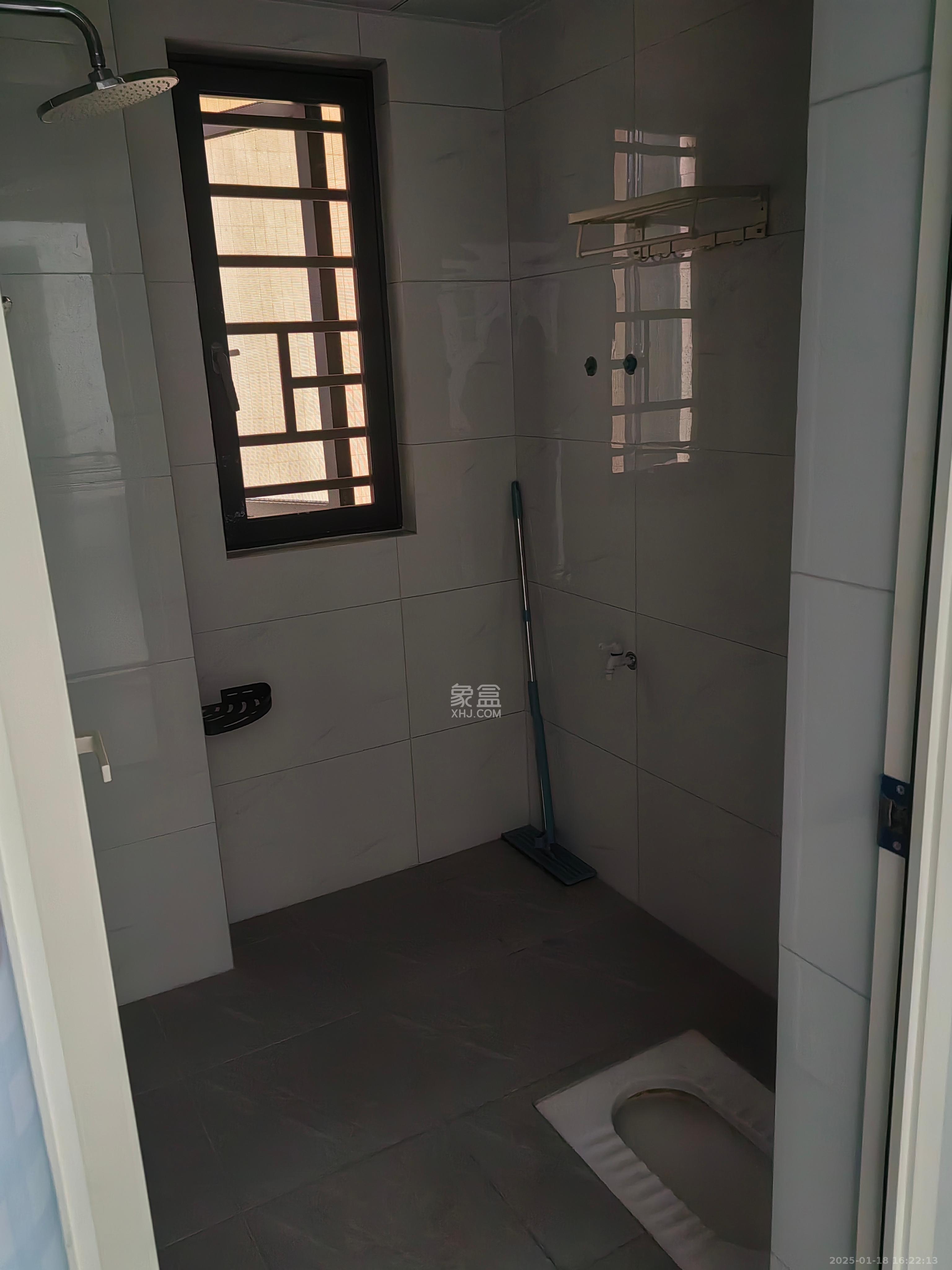 福晟钱隆国际(晟冉景苑) 1室0厅0卫 2200.0元/月 福晟钱隆国际(晟冉景苑) 1室0厅0卫 2200.0元/月室内图