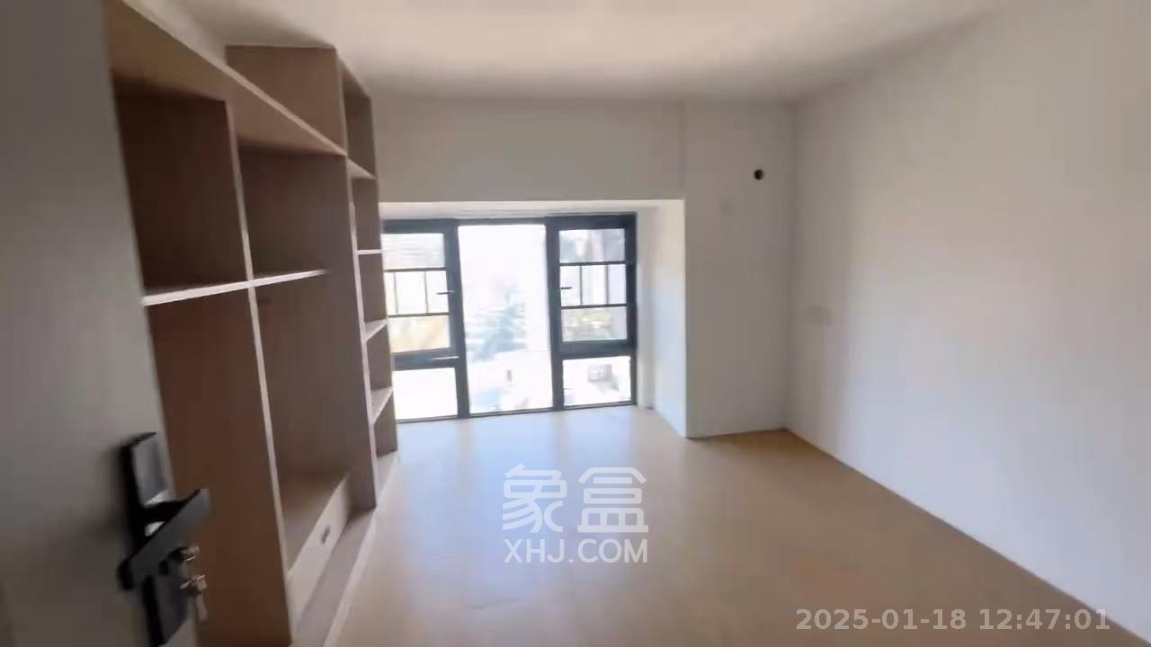 映客龙湖璟翠公馆（映客龙湖璟翠中心）   41.0㎡     2000.00元/月室内图