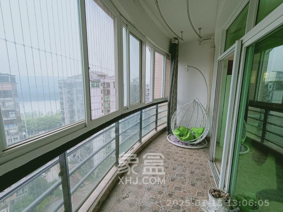 创远景园  4室2厅1卫   3800.00元/月室内图