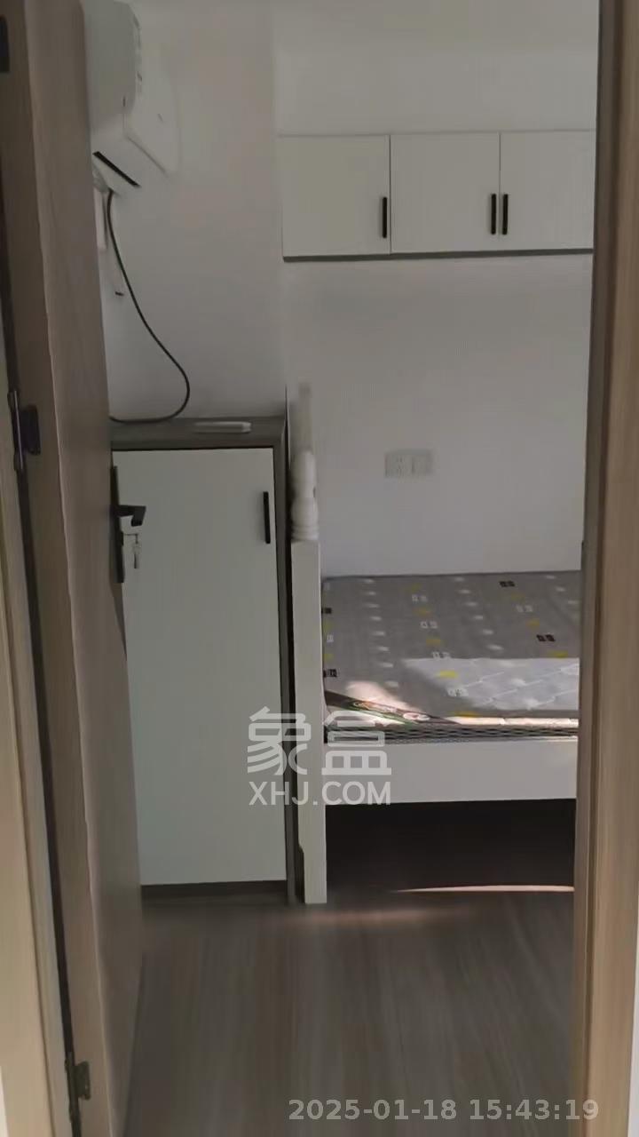 中海阅溪府 2室1厅1卫 2200.0元/月 中海阅溪府 2室1厅1卫 2200.0元/月室内图