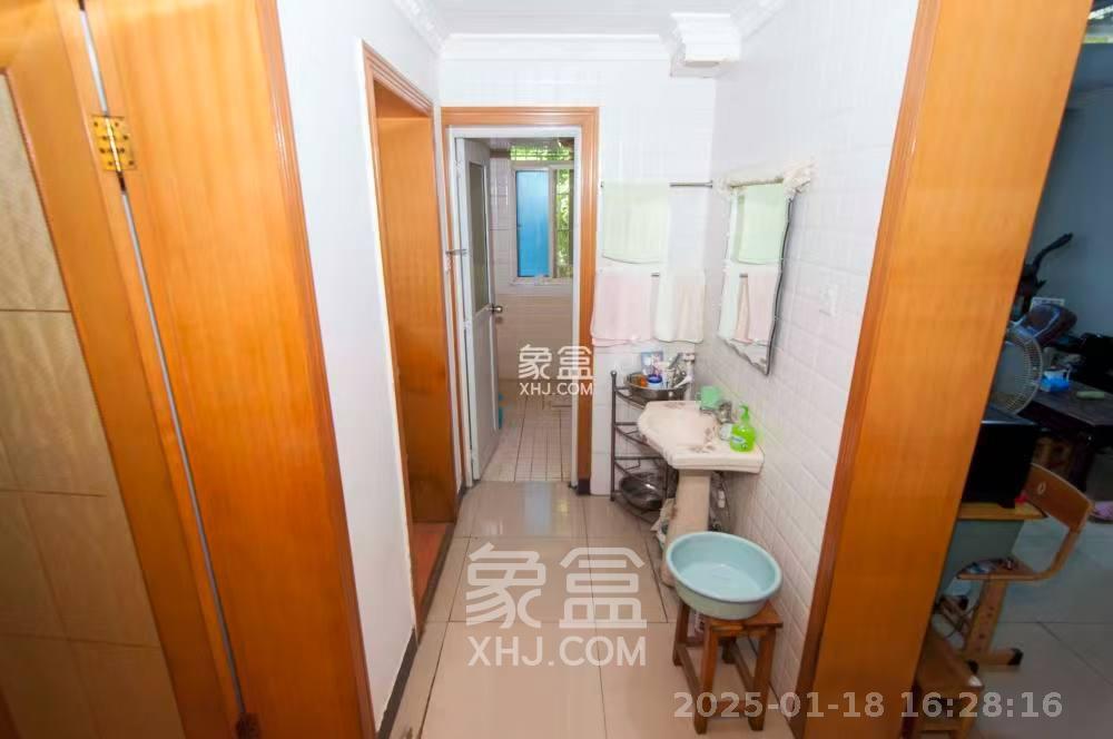 杏花园小区  3室2厅1卫   1600.00元/月室内图