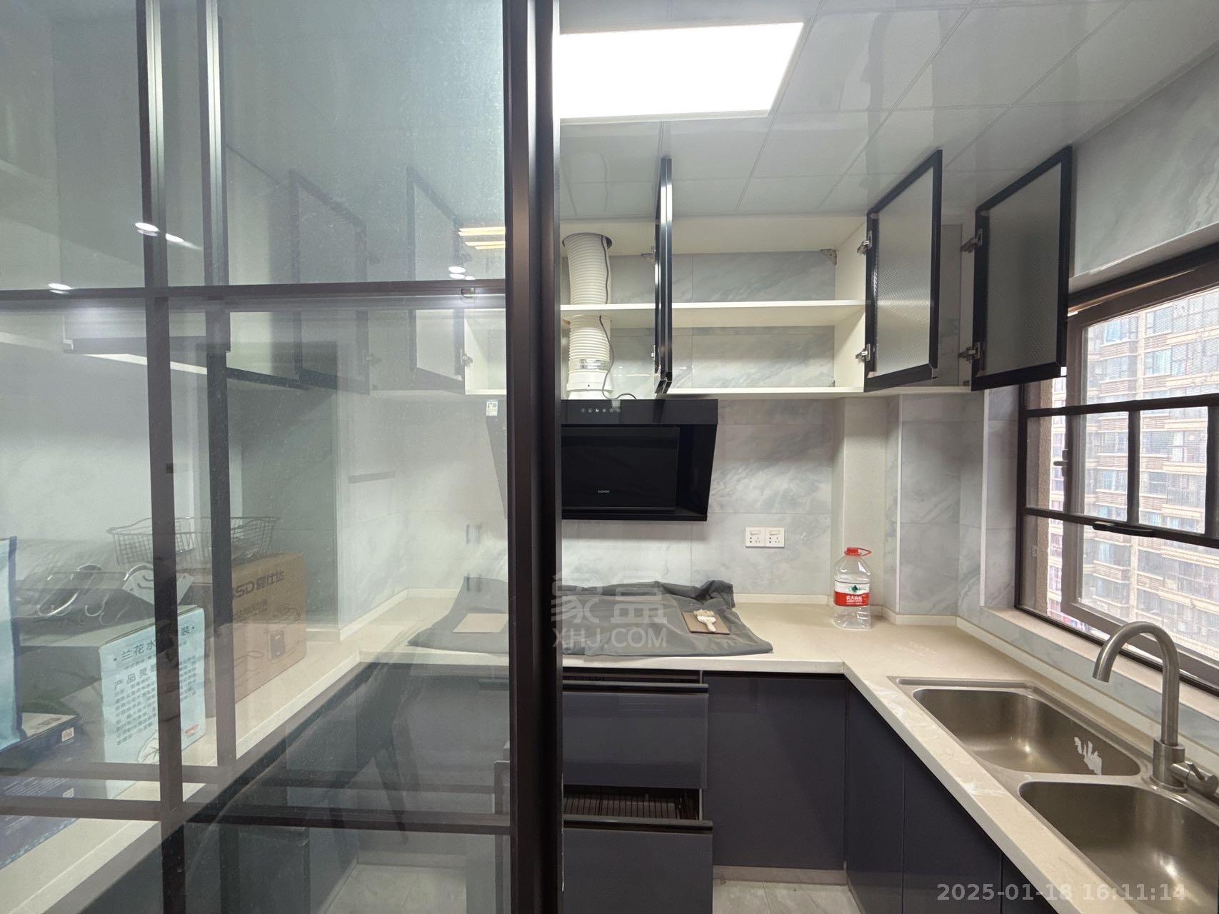 亿都时光 4室2厅2卫 1900.0元/月 亿都时光 4室2厅2卫 1900.0元/月室内图