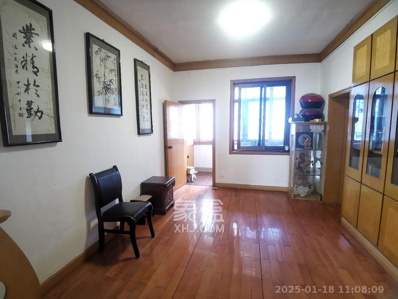 湖南省人口和计划生育委员会宿舍(计生委宿舍) 4室2厅1卫 2500.0元/月 湖南省人口和计划生育委员会宿舍(计生委宿舍) 4室2厅1卫 2500.0元/月室内图