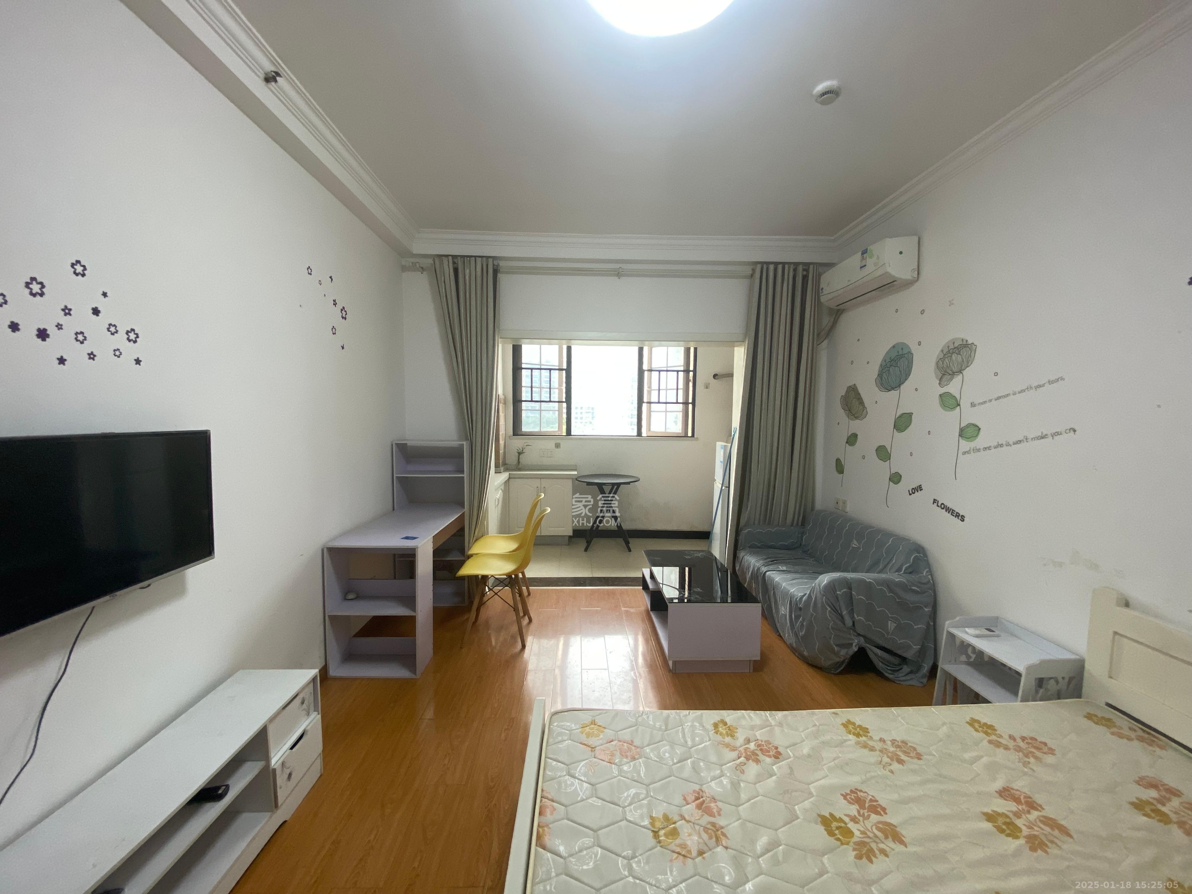 宏聚地中海  1室1厅1卫    1200.0元/月室内图1