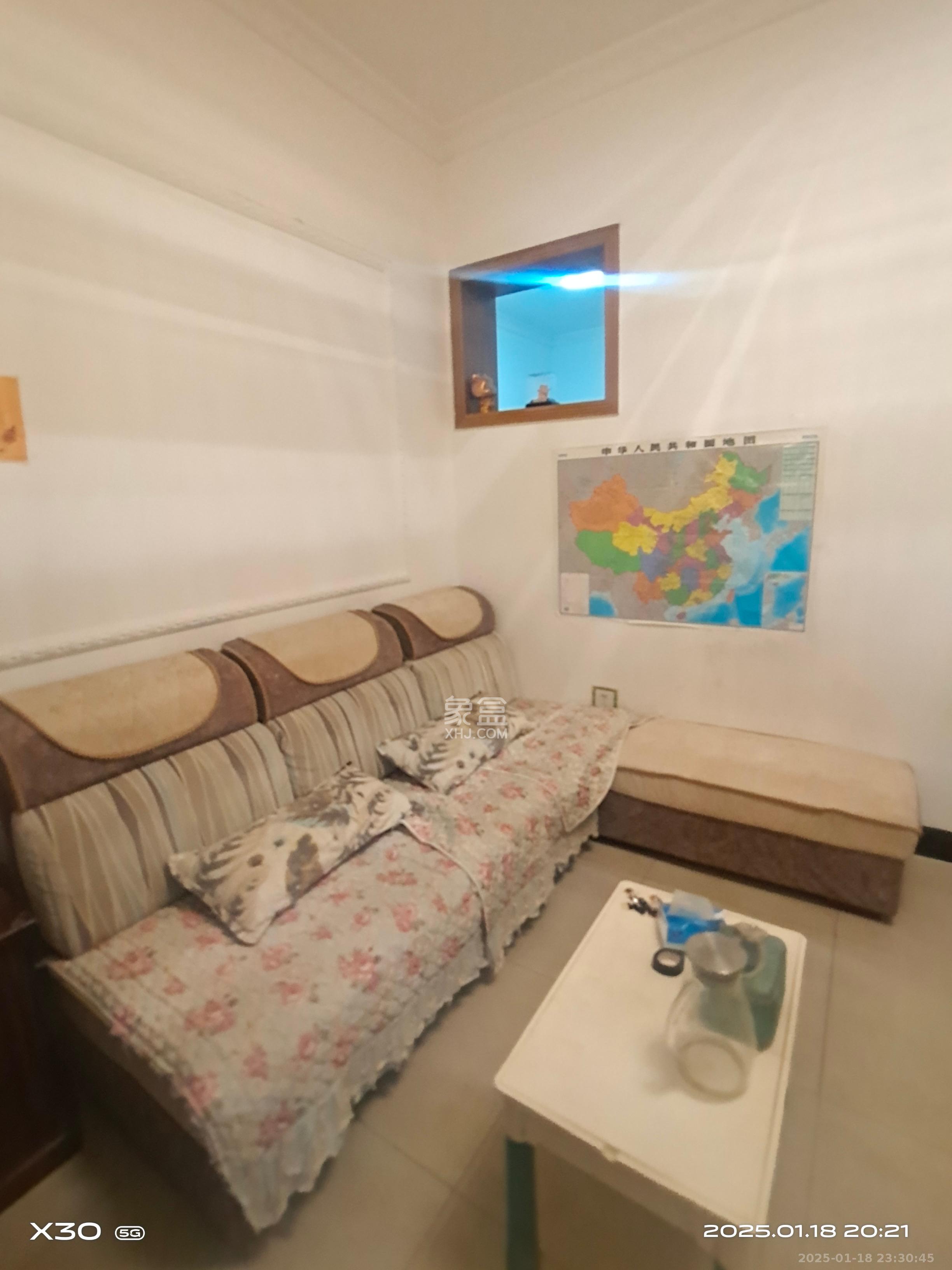 先福安置小区 1室1厅0卫 1200.0元/月 先福安置小区 1室1厅0卫 1200.0元/月室内图