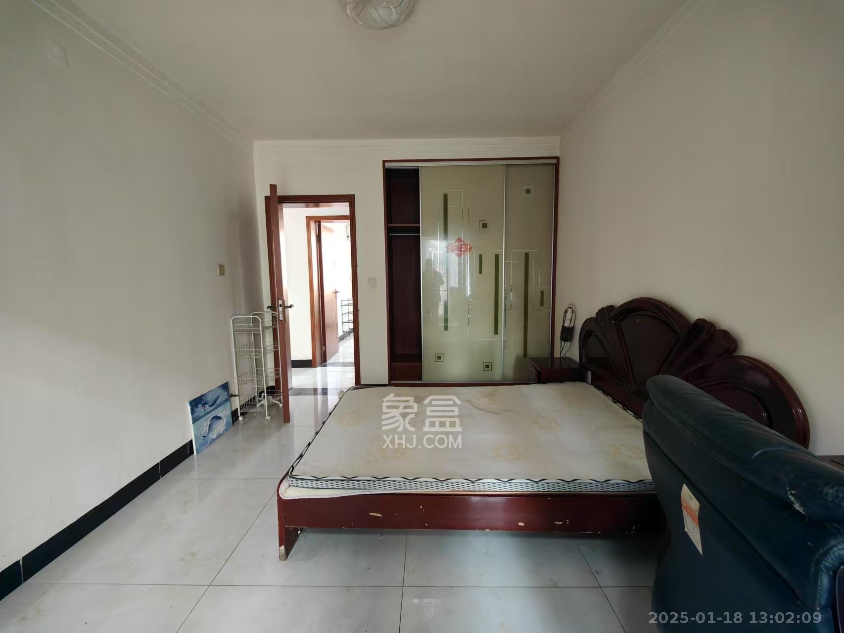 毛家桥散盘 3室2厅1卫 1600.0元/月 毛家桥散盘 3室2厅1卫 1600.0元/月室内图