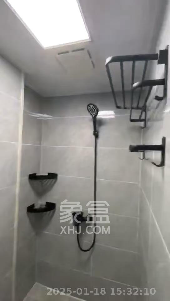 好莱城(弘德西街) 1室1厅1卫 1500.0元/月 好莱城(弘德西街) 1室1厅1卫 1500.0元/月室内图