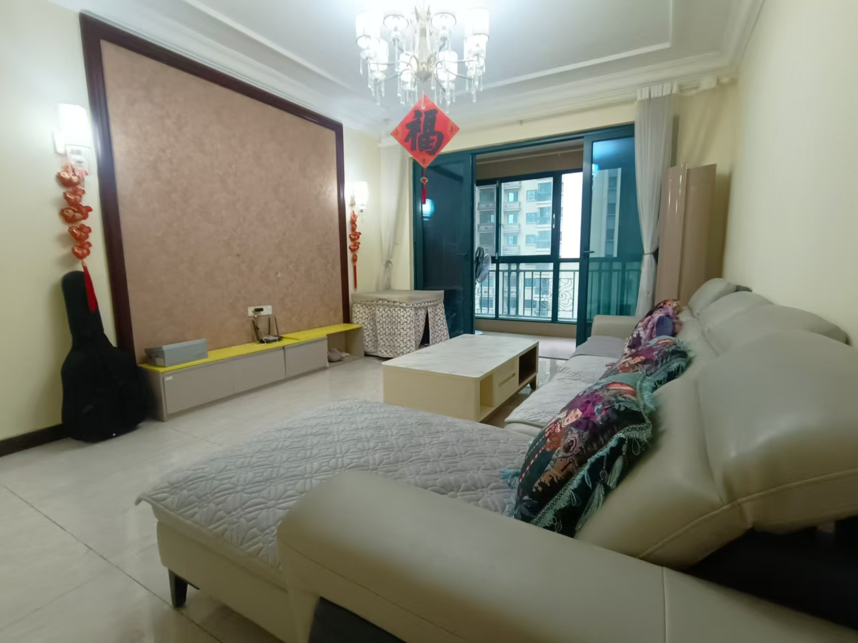 恒大绿洲 3室2厅2卫 2000.0元/月 恒大绿洲 3室2厅2卫 2000.0元/月室内图