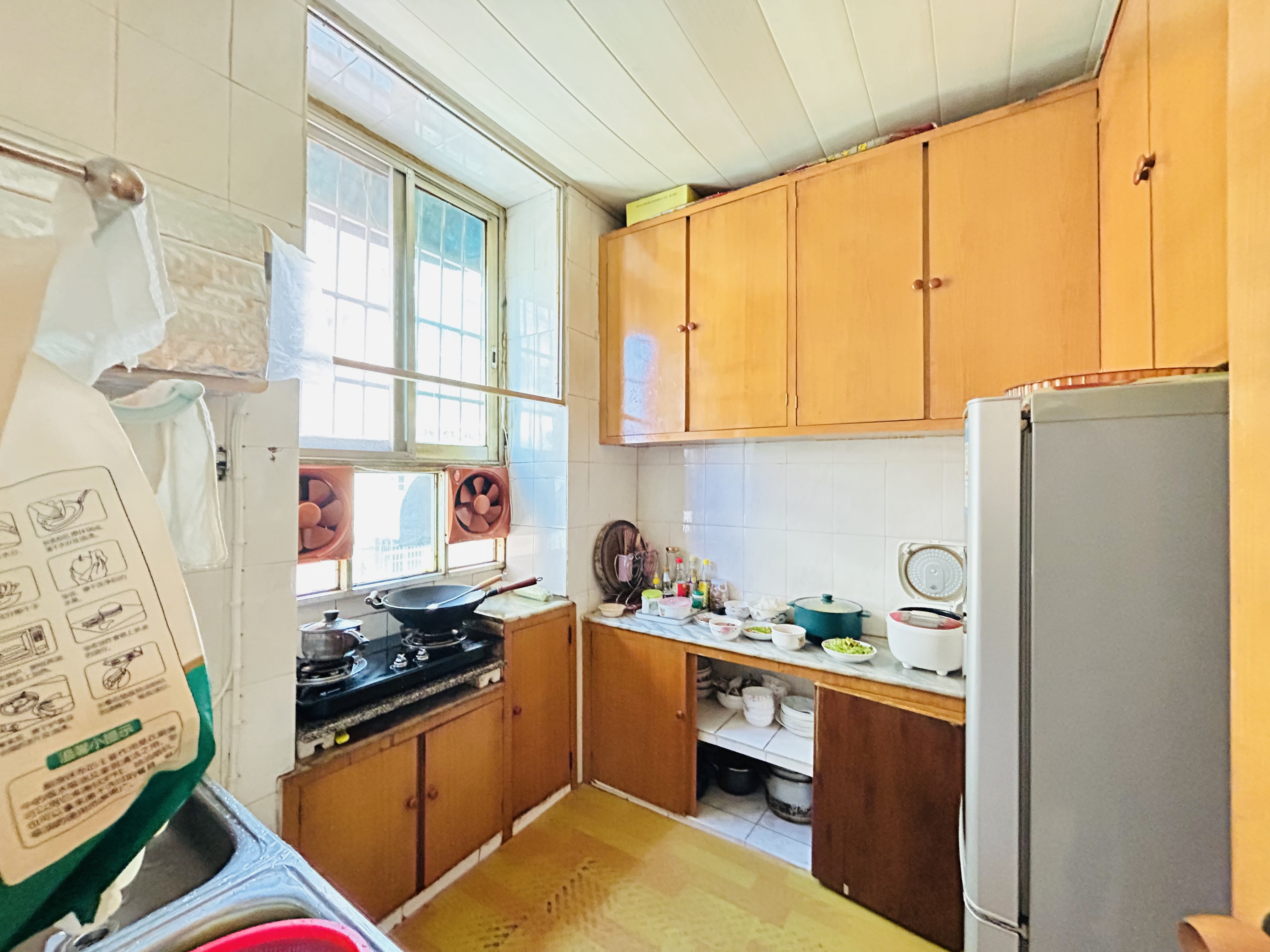 赫山办事处大海棠居委会 3室2厅1卫 32.8万 赫山办事处大海棠居委会 3室2厅1卫 32.8万室内图