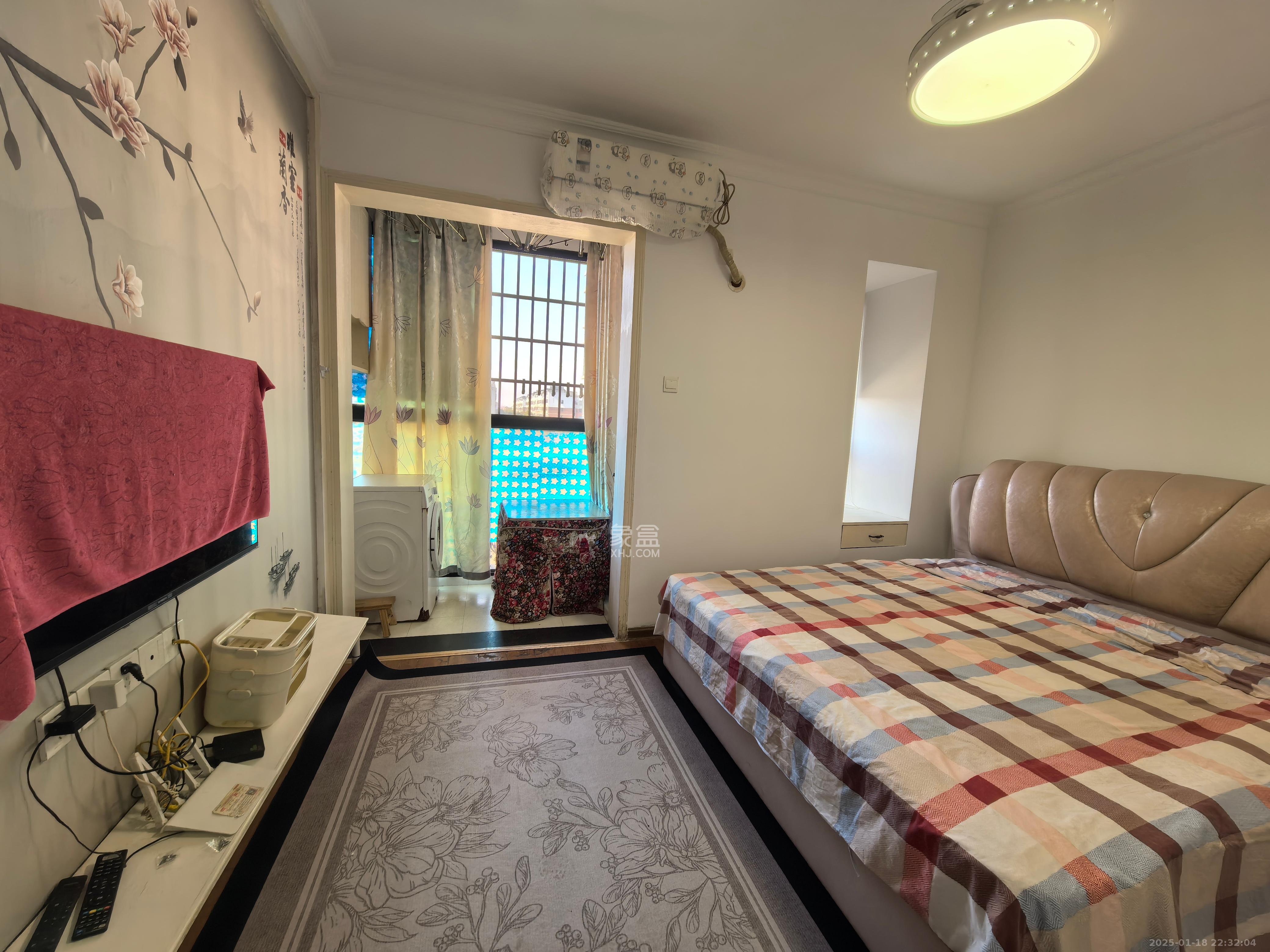 白石古莲城  1室1厅1卫    25.8万 白石古莲城  1室1厅1卫    25.8万室内图