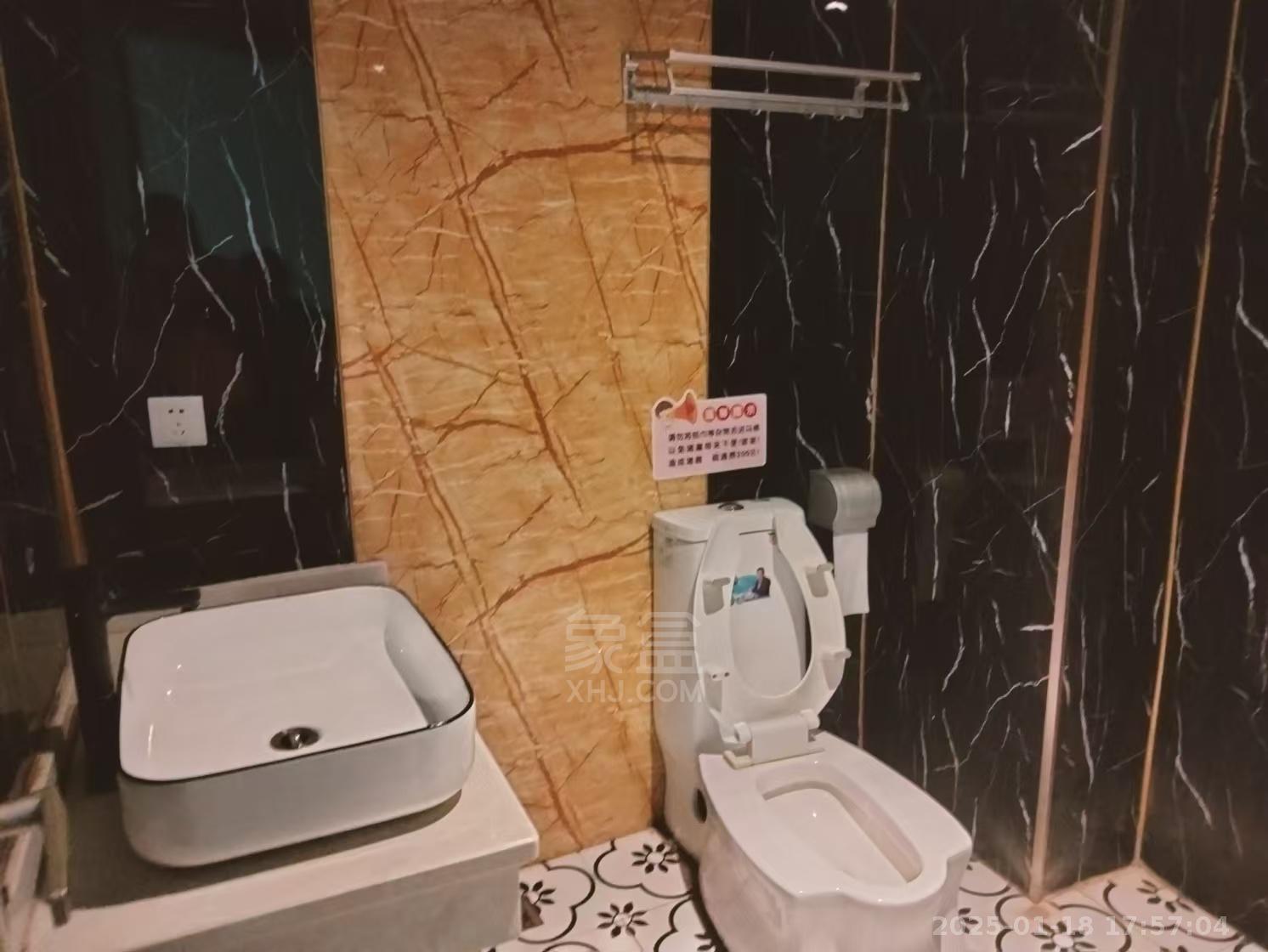 三湘大厦 1室1厅1卫 900.0元/月 三湘大厦 1室1厅1卫 900.0元/月室内图