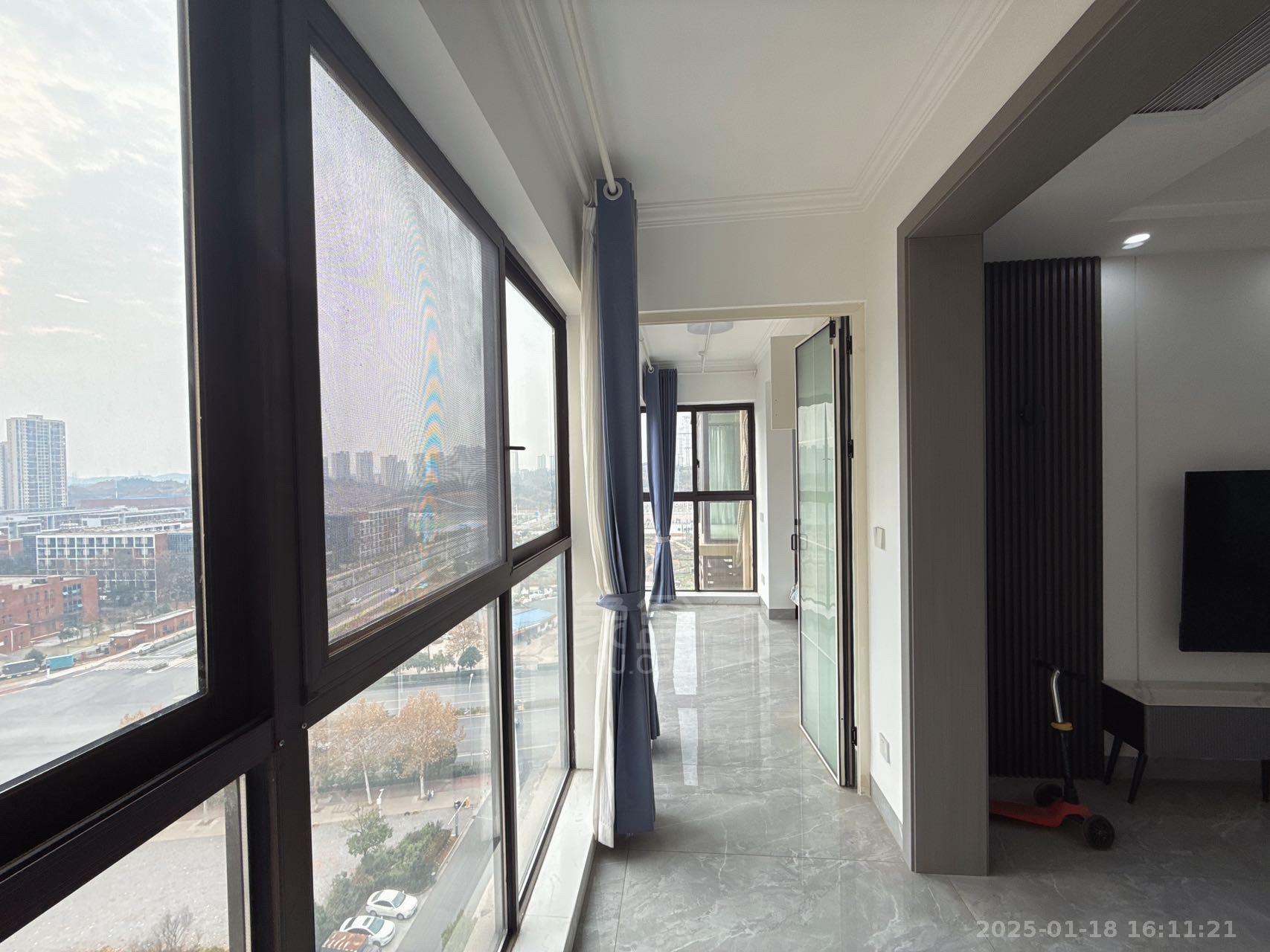 亿都时光 4室2厅2卫 1900.0元/月 亿都时光 4室2厅2卫 1900.0元/月室内图