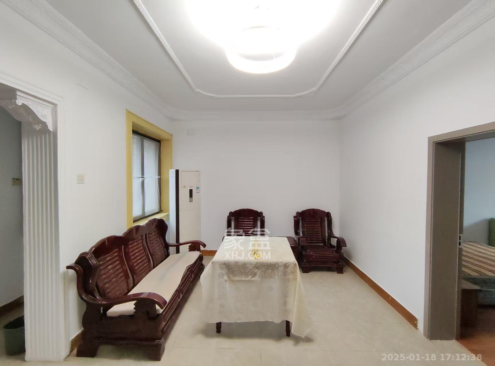 长沙市公用设施宿舍 2室1厅1卫 1600.0元/月 长沙市公用设施宿舍 2室1厅1卫 1600.0元/月室内图