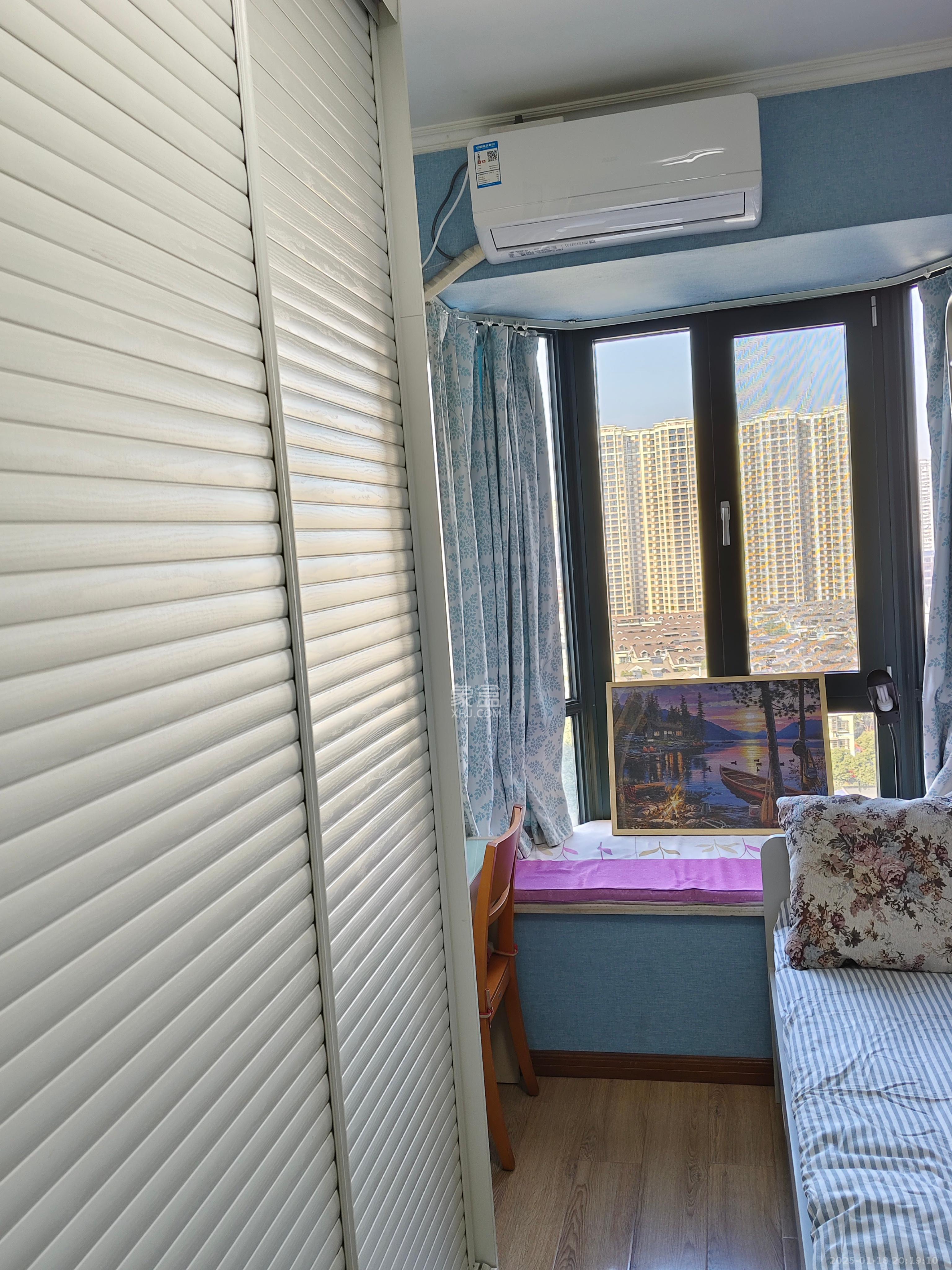 天城湖光山色 1室1厅1卫 1500.0元/月 天城湖光山色 1室1厅1卫 1500.0元/月室内图