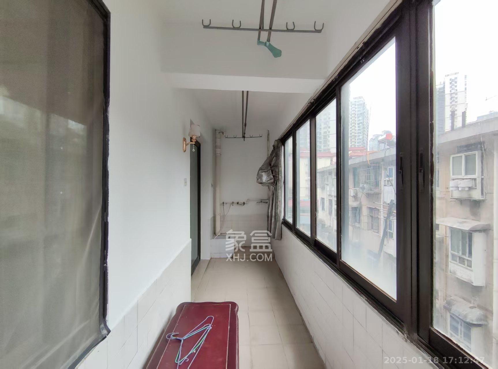 长沙市公用设施宿舍 2室1厅1卫 1600.0元/月 长沙市公用设施宿舍 2室1厅1卫 1600.0元/月室内图