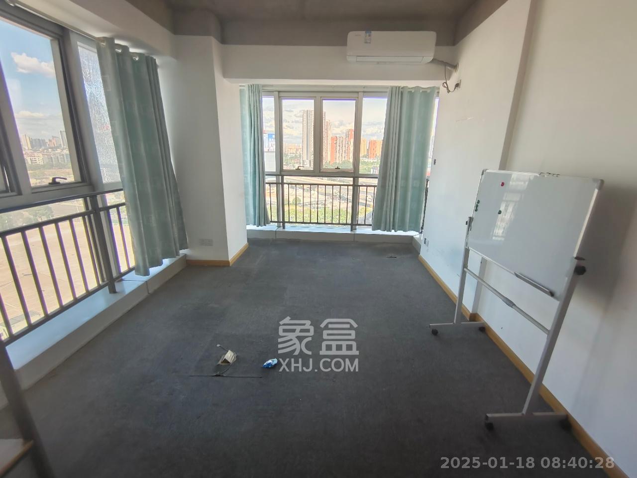 高升时代广场(冠铭商务中心) 1室1厅1卫 2600.0元/月 高升时代广场(冠铭商务中心) 1室1厅1卫 2600.0元/月室内图