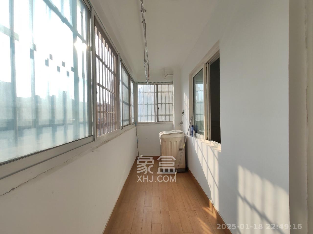 锦璨家园  3室2厅1卫    1700.0元/月室内图