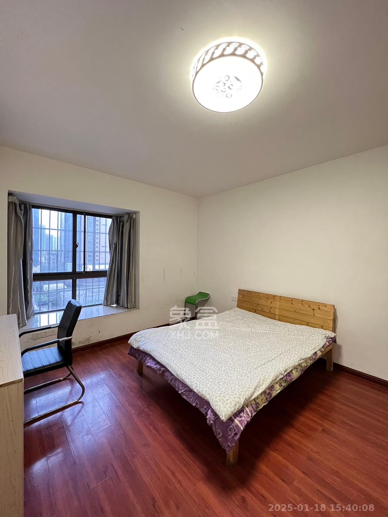 同鑫家园  3室2厅2卫   2200.00元/月室内图