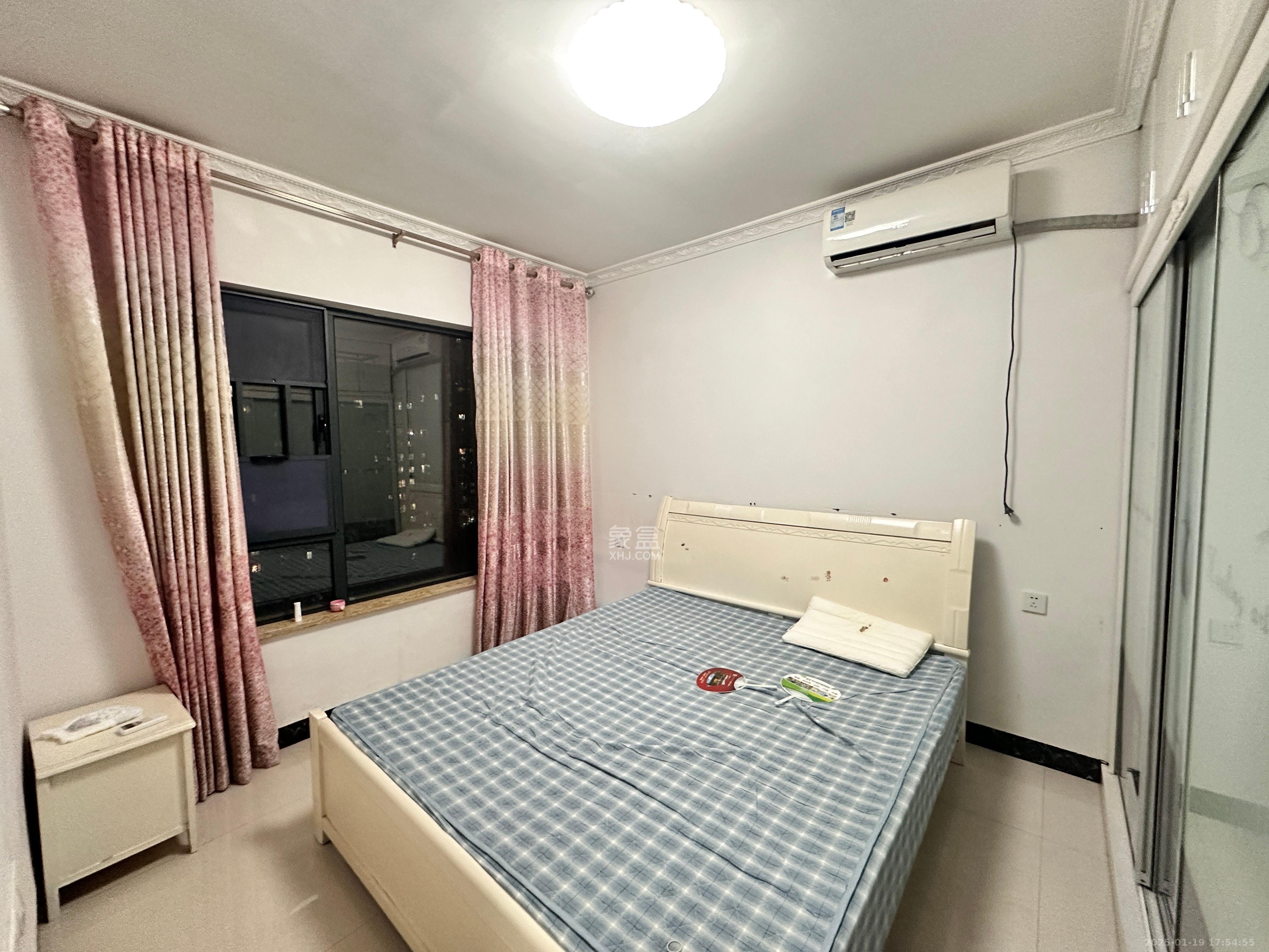 勝家雅苑  3室2廳1衛(wèi)   2600.00元/月室內(nèi)圖