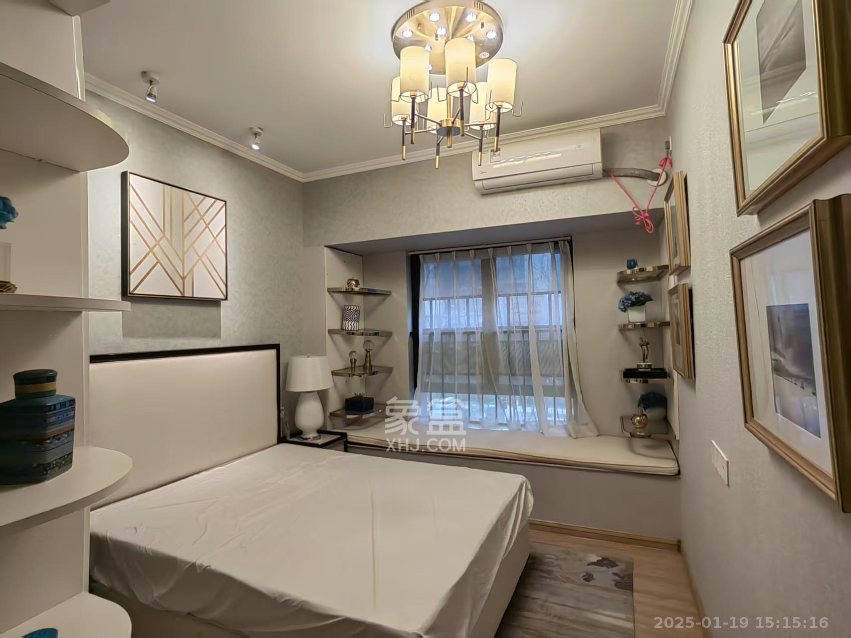 碧桂园公园壹号(凯怡茗苑) 3室2厅2卫 2000.0元/月 碧桂园公园壹号(凯怡茗苑) 3室2厅2卫 2000.0元/月室内图