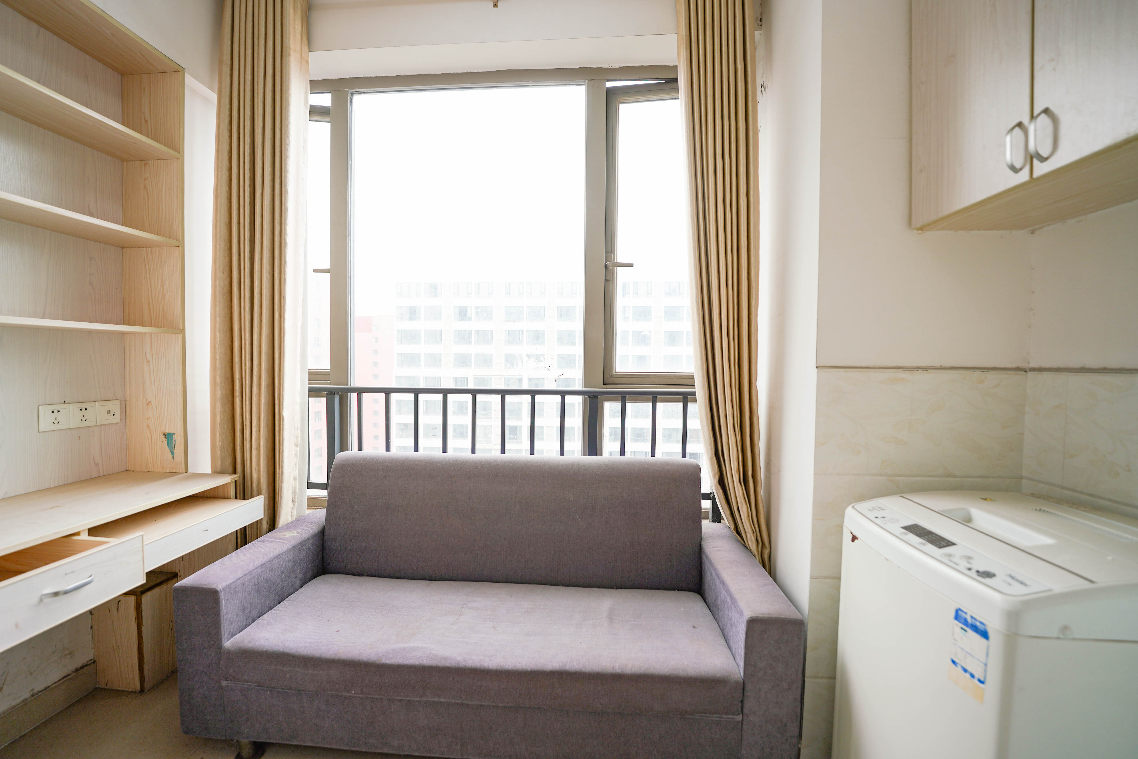 怡海星城 1室1厅1卫 13.0万 怡海星城 1室1厅1卫 13.0万其他