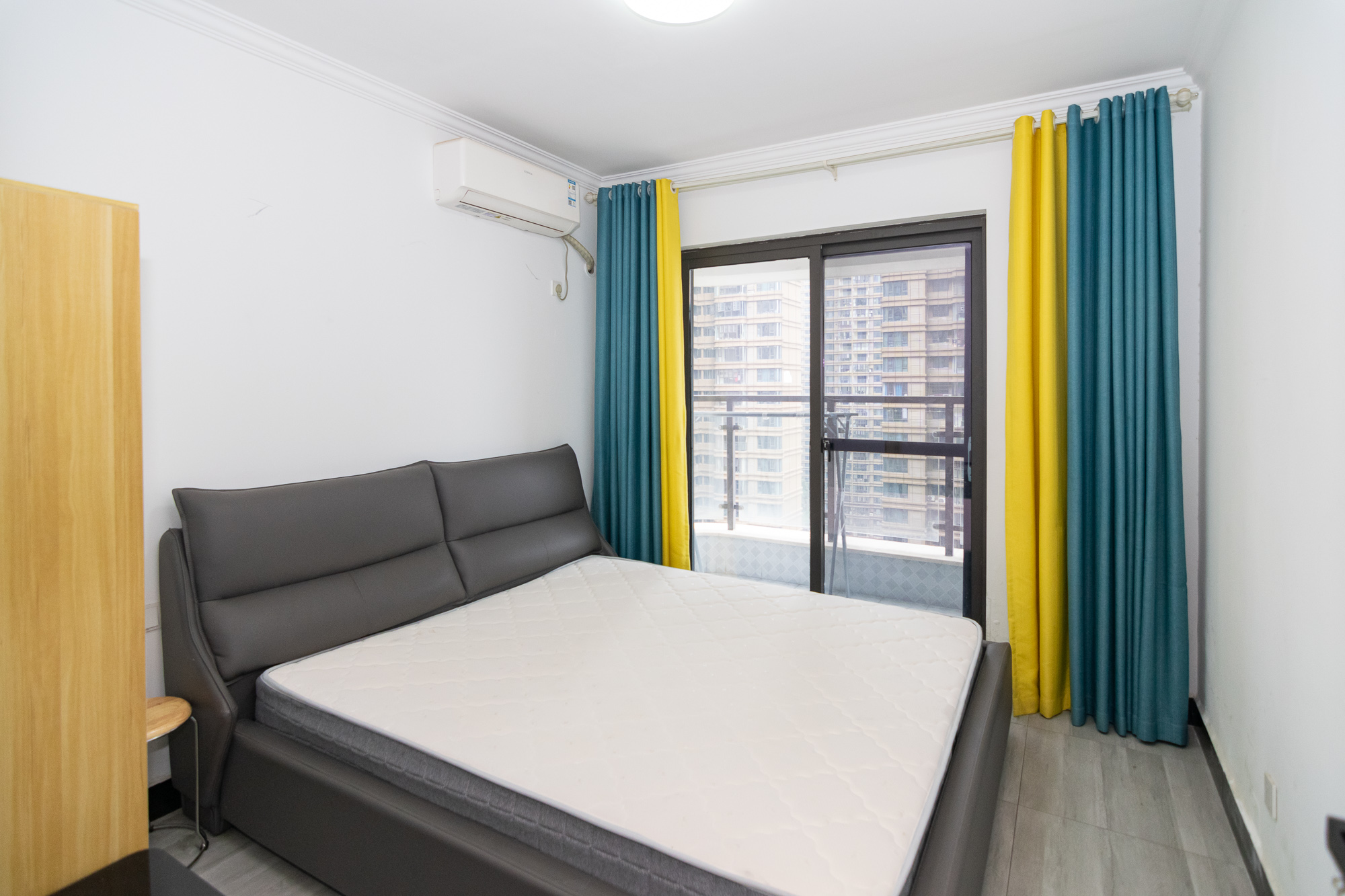 润和长郡(润和紫郡二三期) 4室2厅1卫 110.0万 润和长郡(润和紫郡二三期) 4室2厅1卫 110.0万卧室