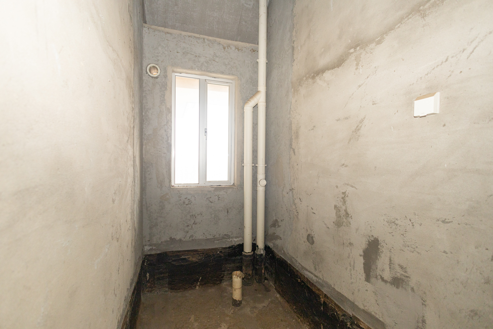 恒广国际景园一二区 3室2厅2卫 95.0万 恒广国际景园一二区 3室2厅2卫 95.0万卫生间