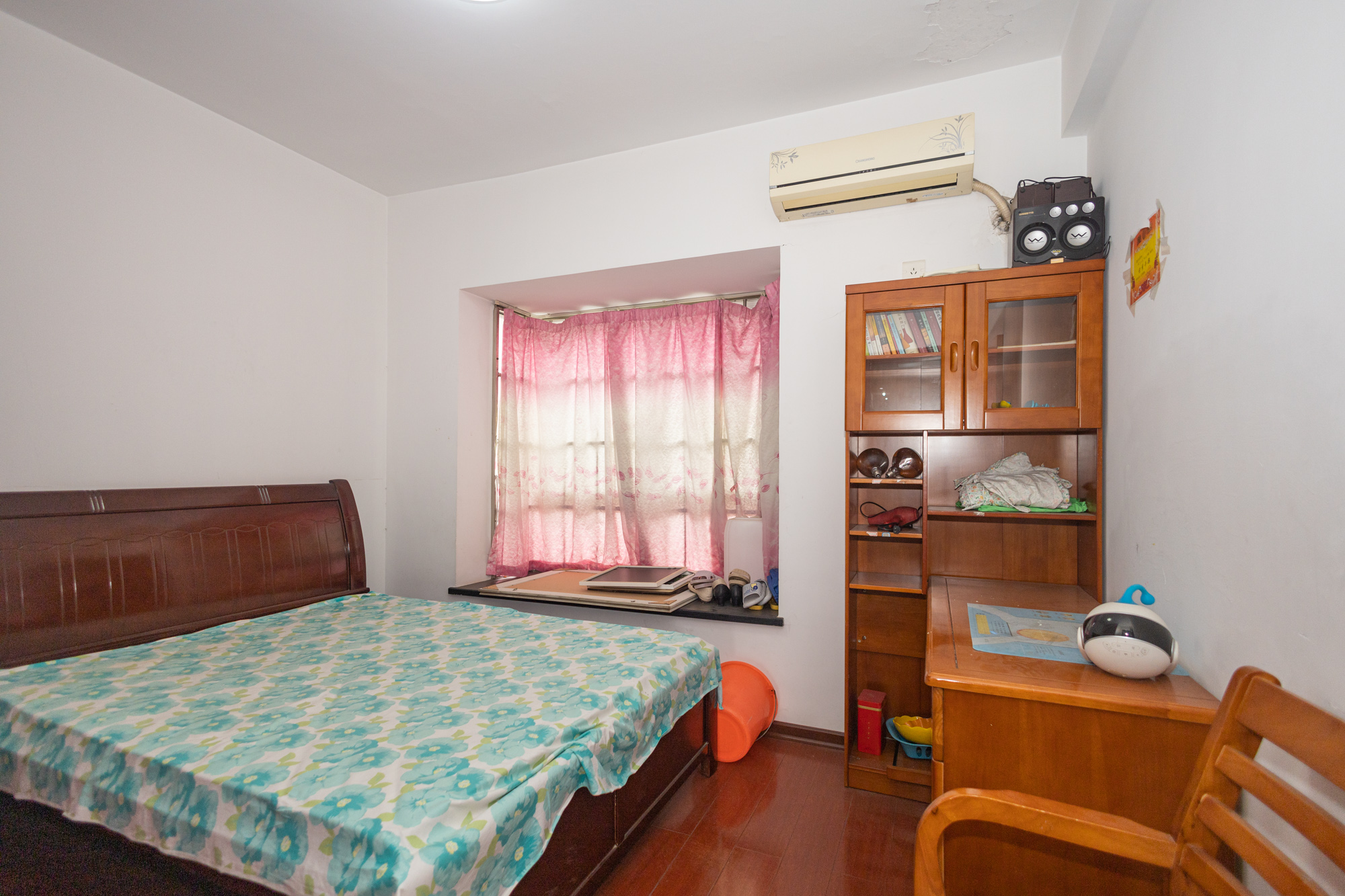 星城雅郡 3室2厅2卫 56.8万 星城雅郡 3室2厅2卫 56.8万卧室