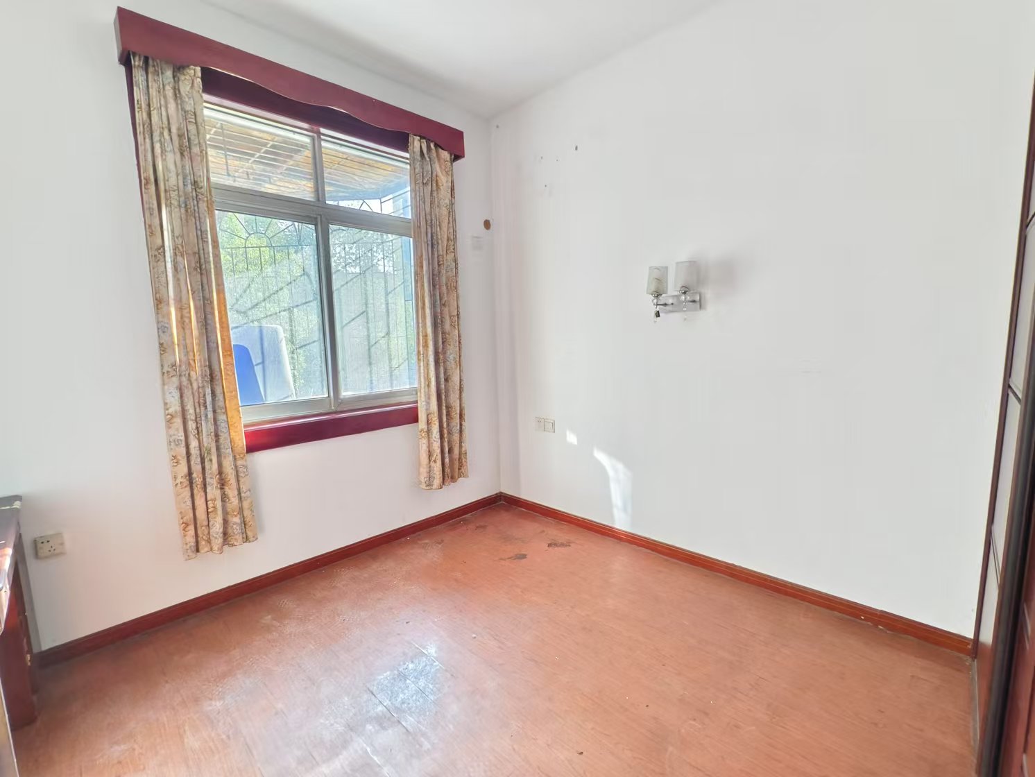 金环海外 3室2厅2卫 35.8万 金环海外 3室2厅2卫 35.8万室内图