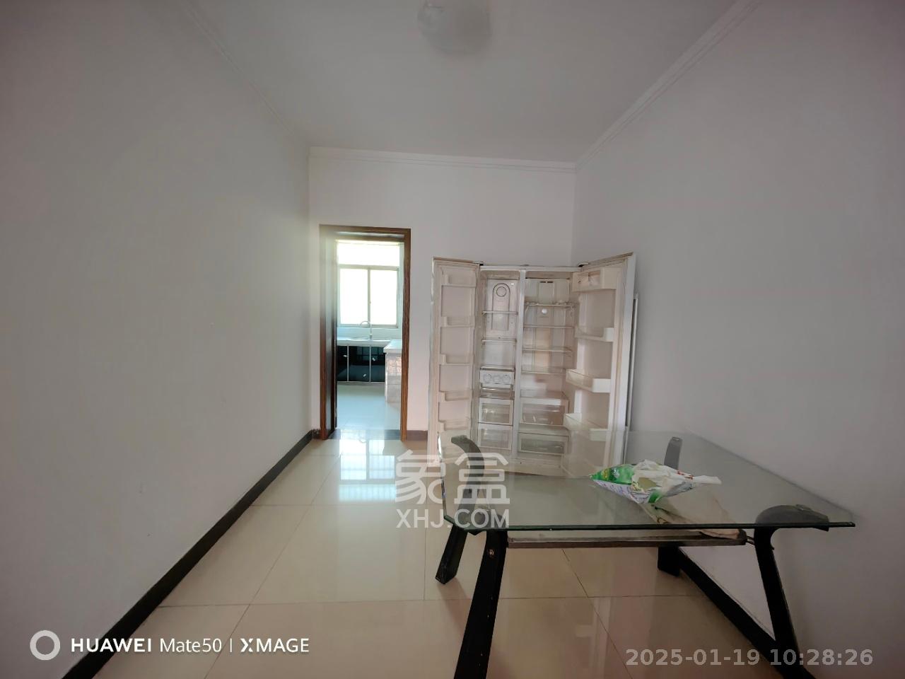 洞井一小区 3室2厅1卫 1800.0元/月 洞井一小区 3室2厅1卫 1800.0元/月室内图